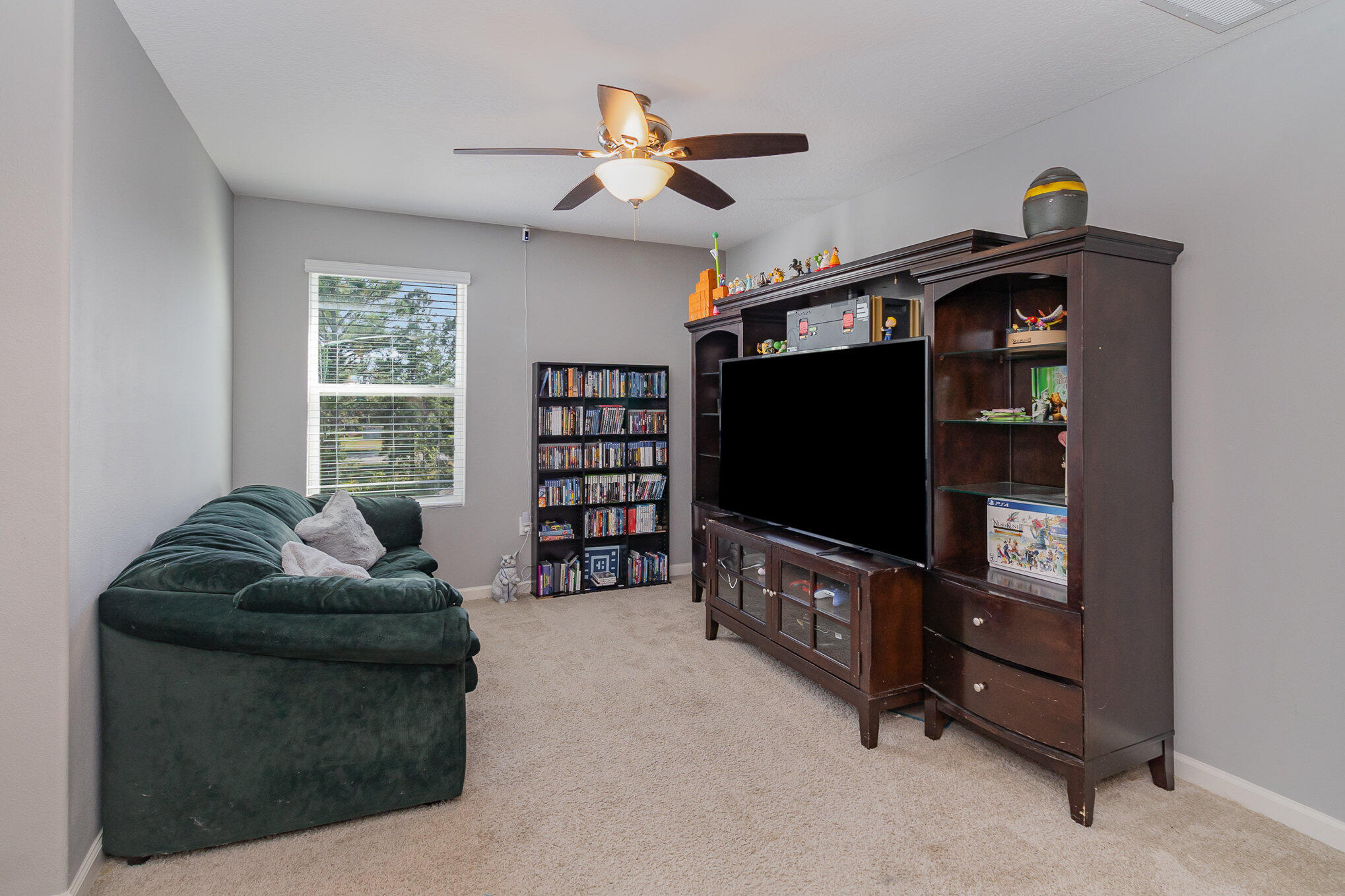 581 Easton Forest Circle SE