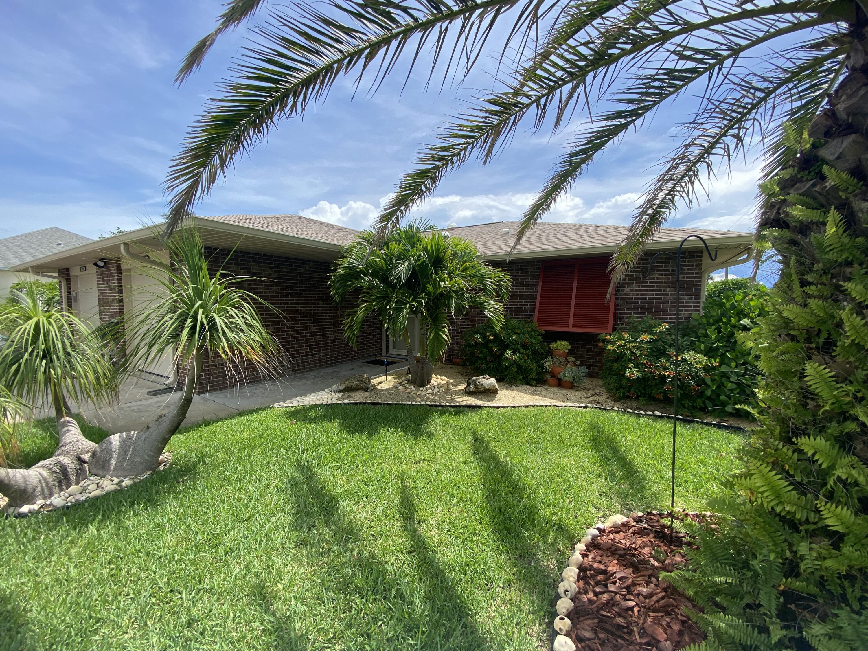 5289 Palm Drive
