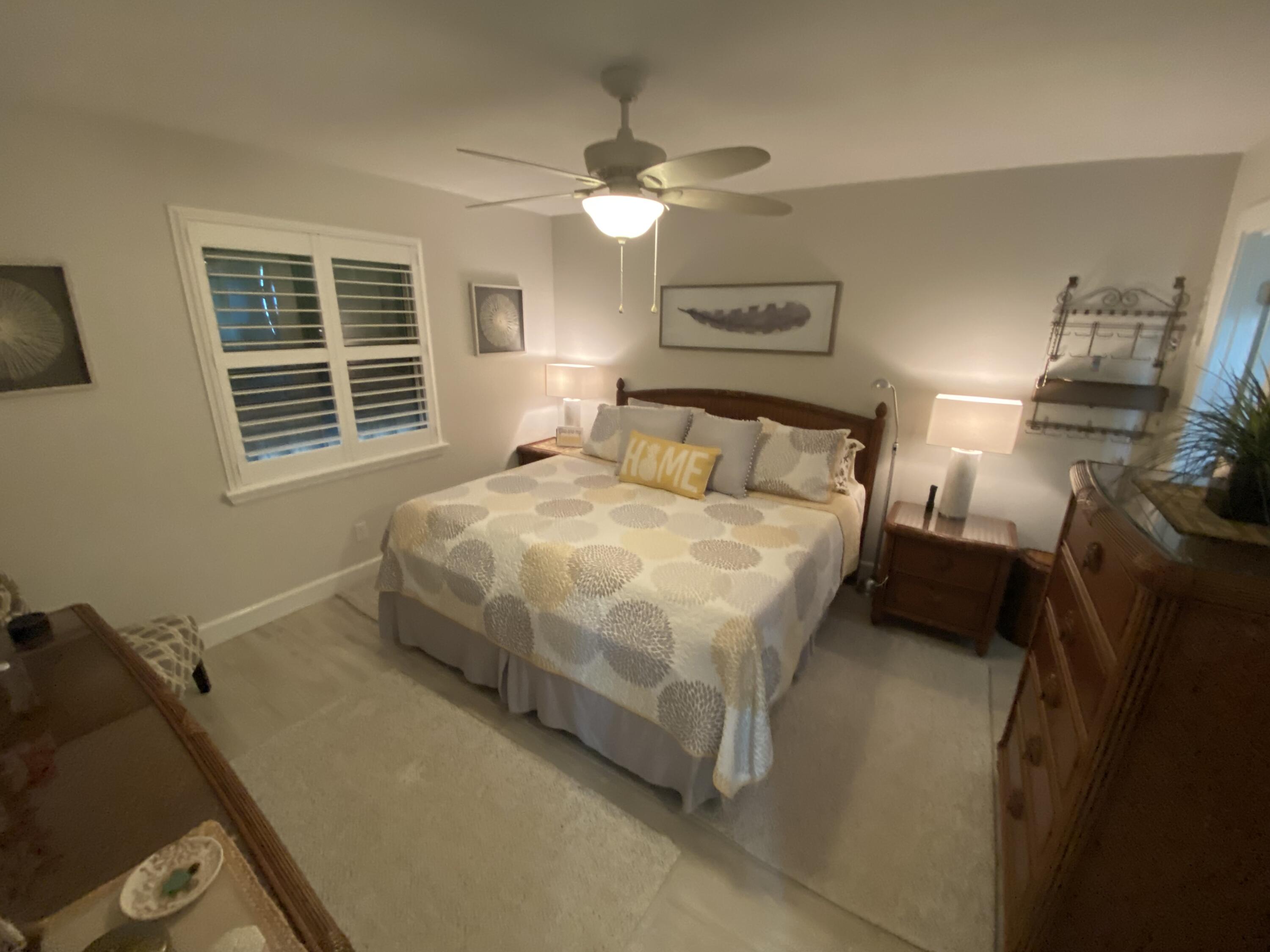 5289 Palm Drive