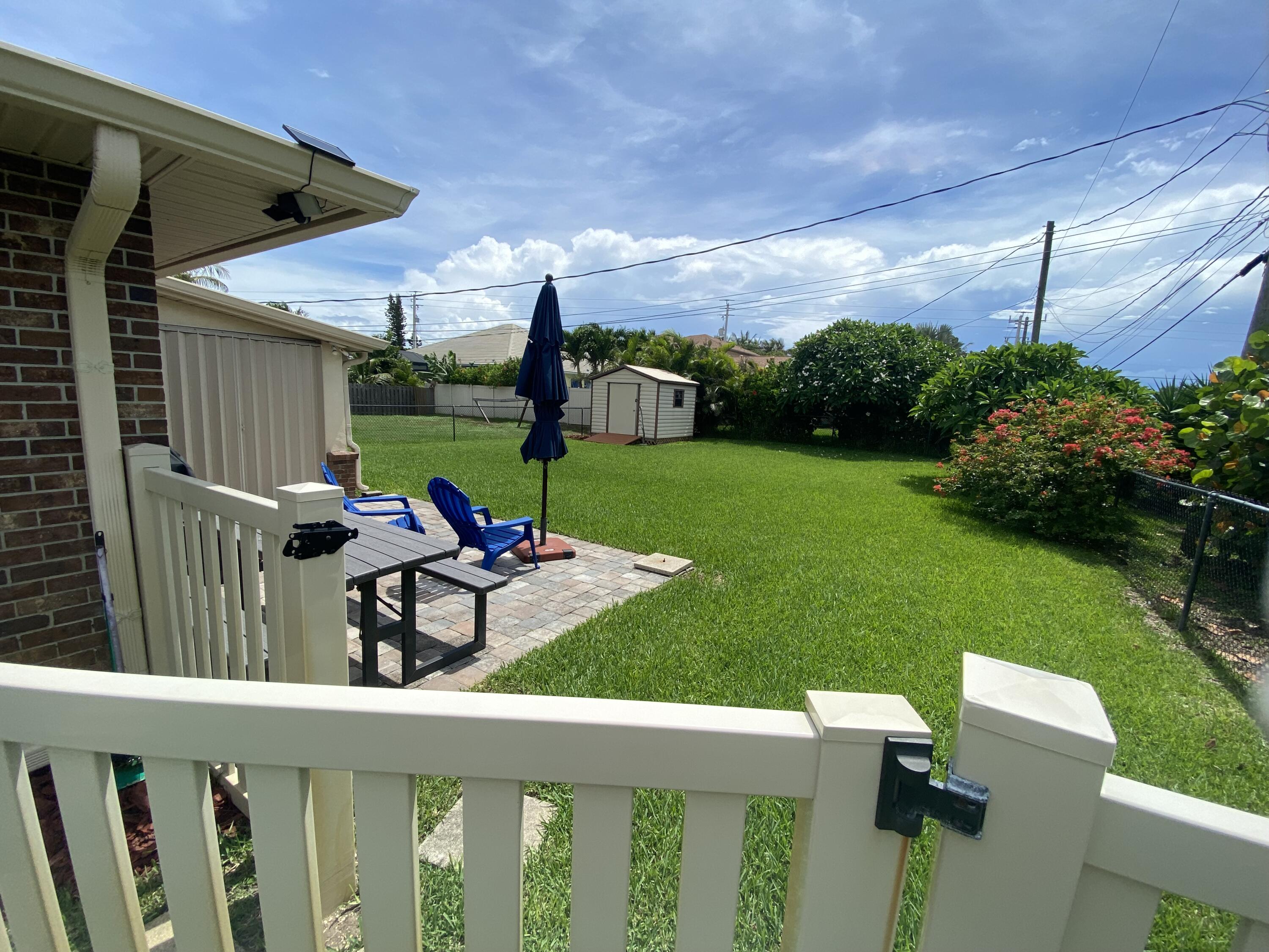 5289 Palm Drive