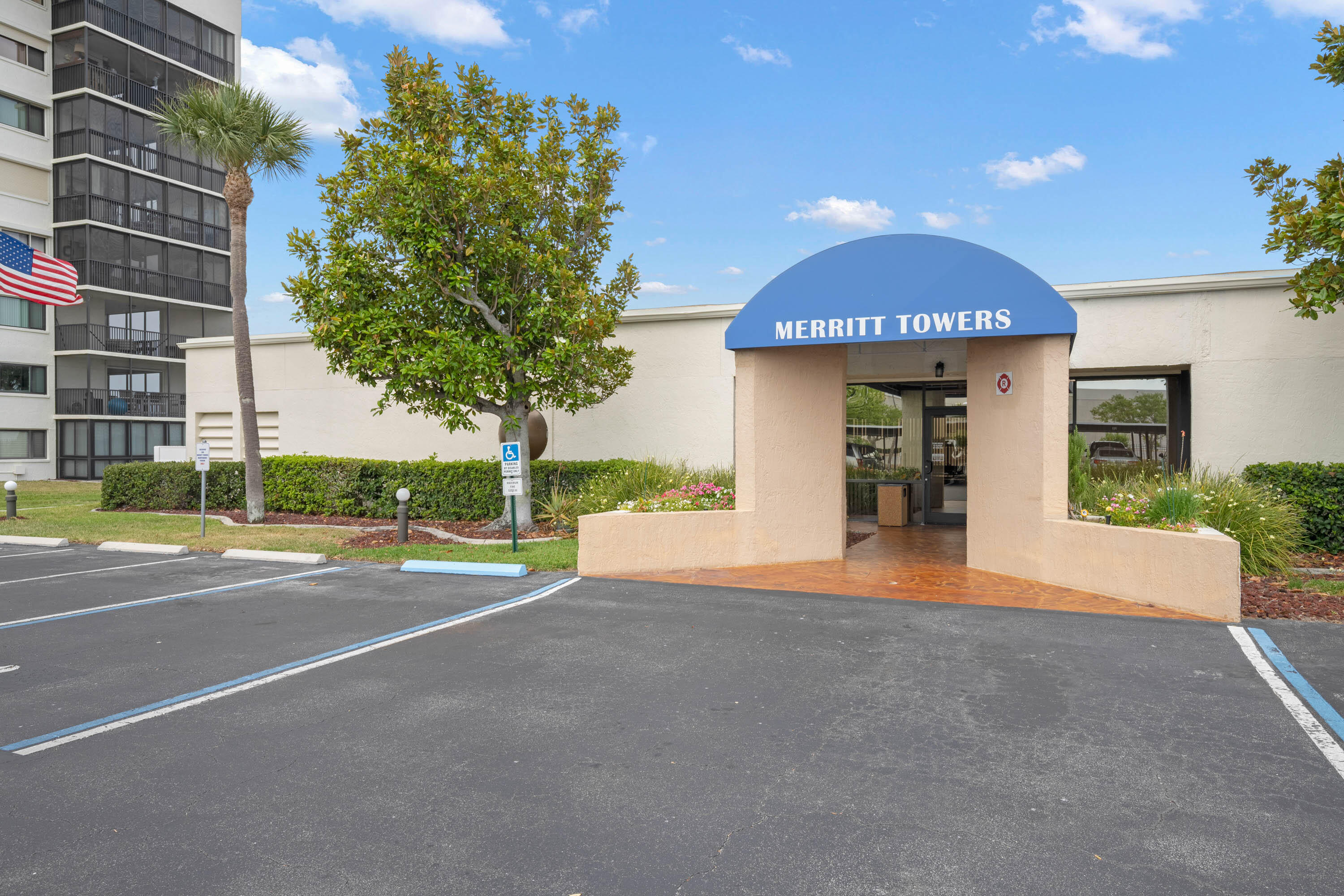 250 S Sykes Creek Parkway, 308