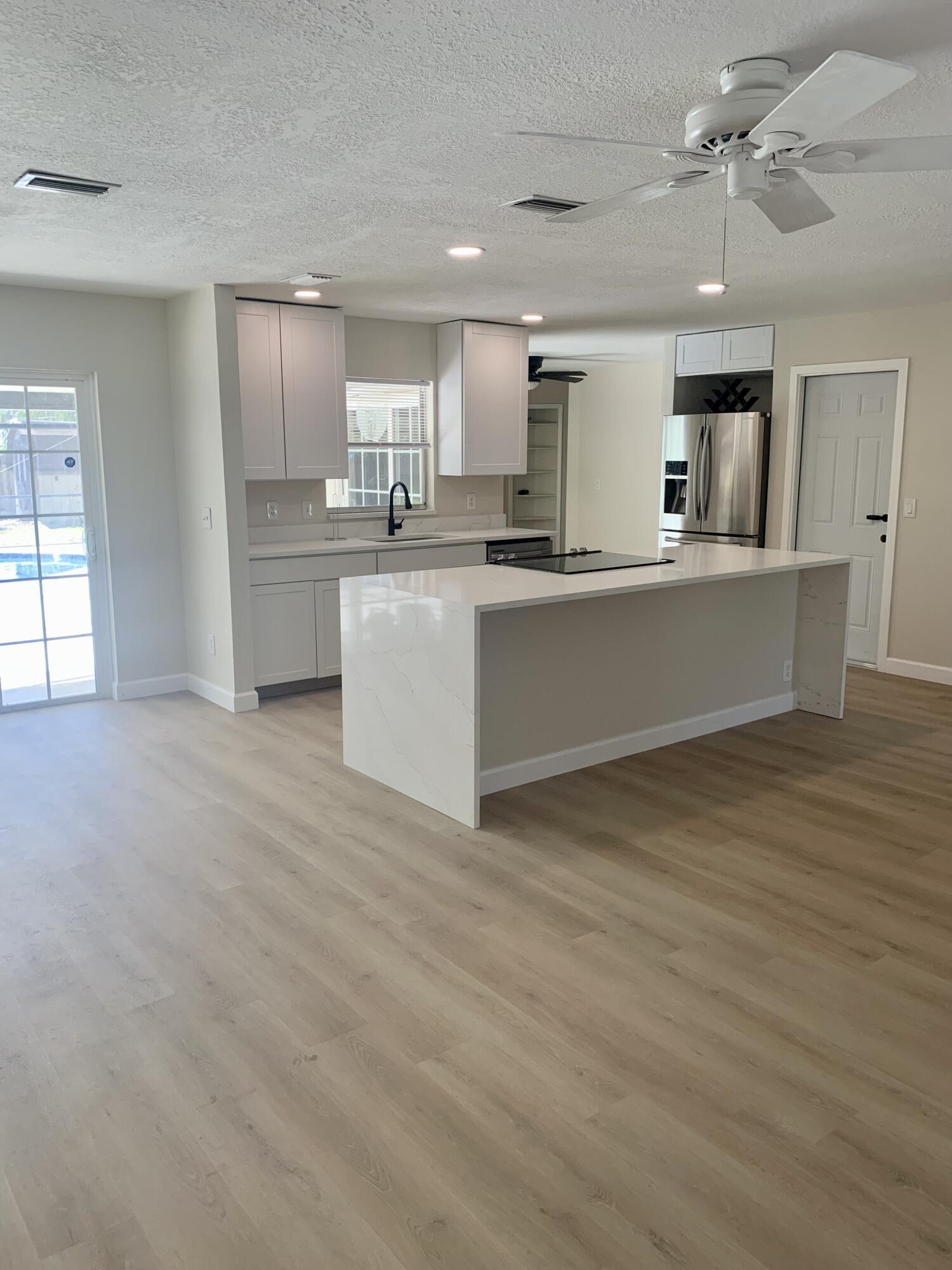 3363 Mazur Drive