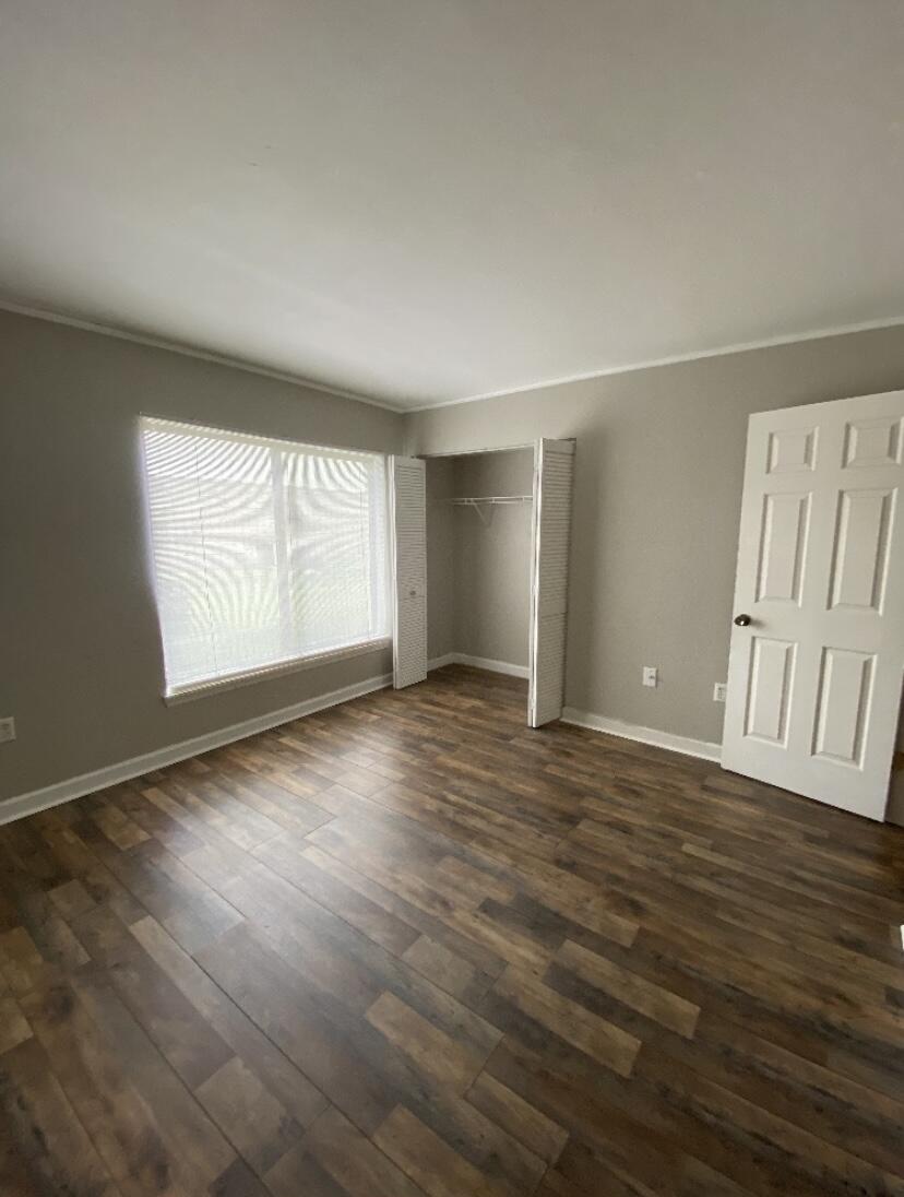 1515 Huntington Lane, 912