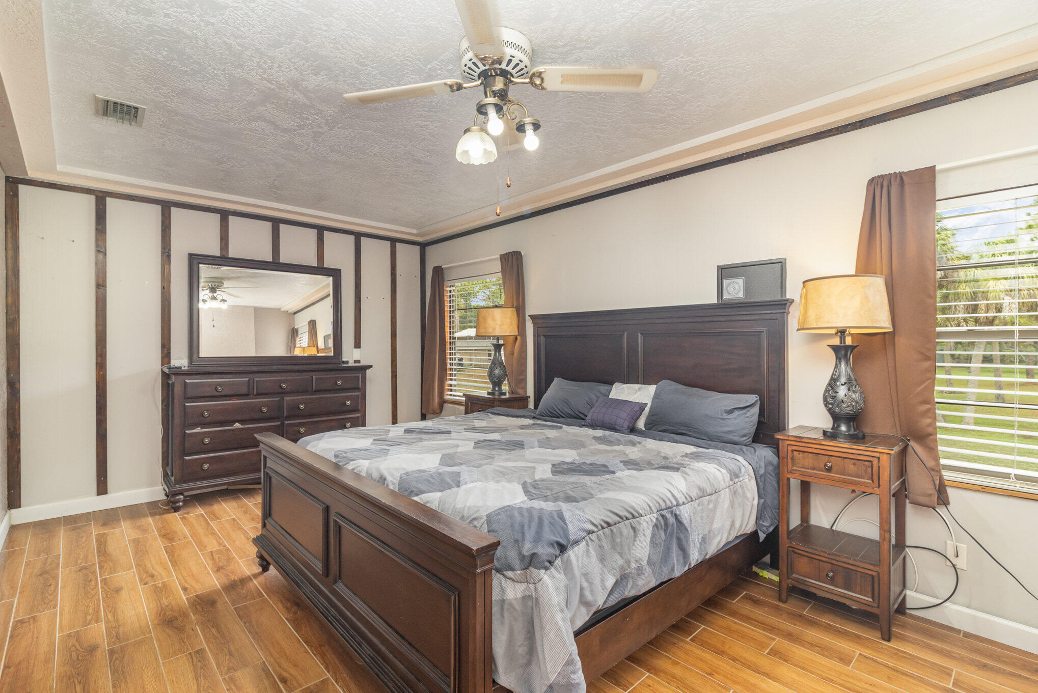 151 Greenbrier Avenue NW