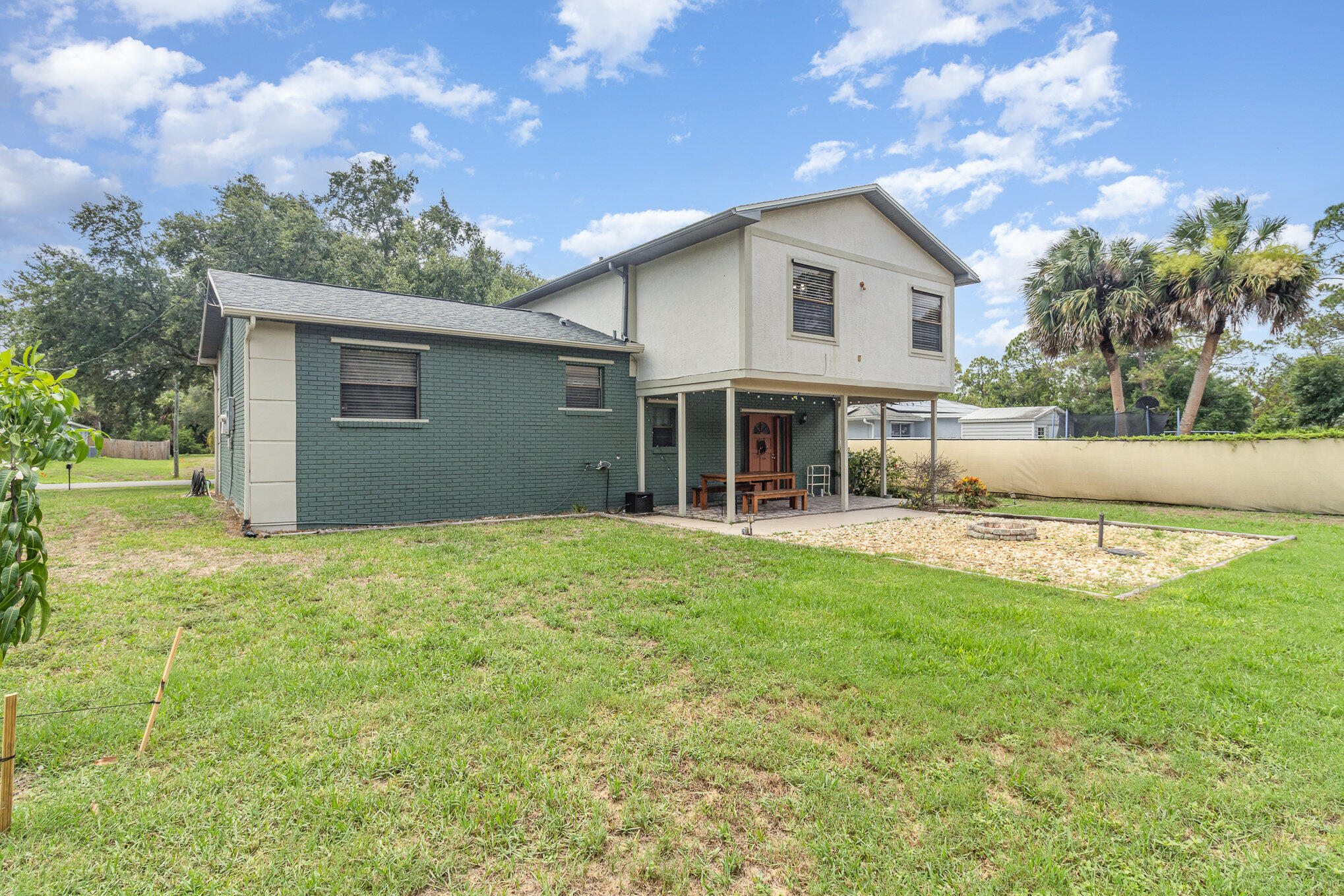 151 Greenbrier Avenue NW