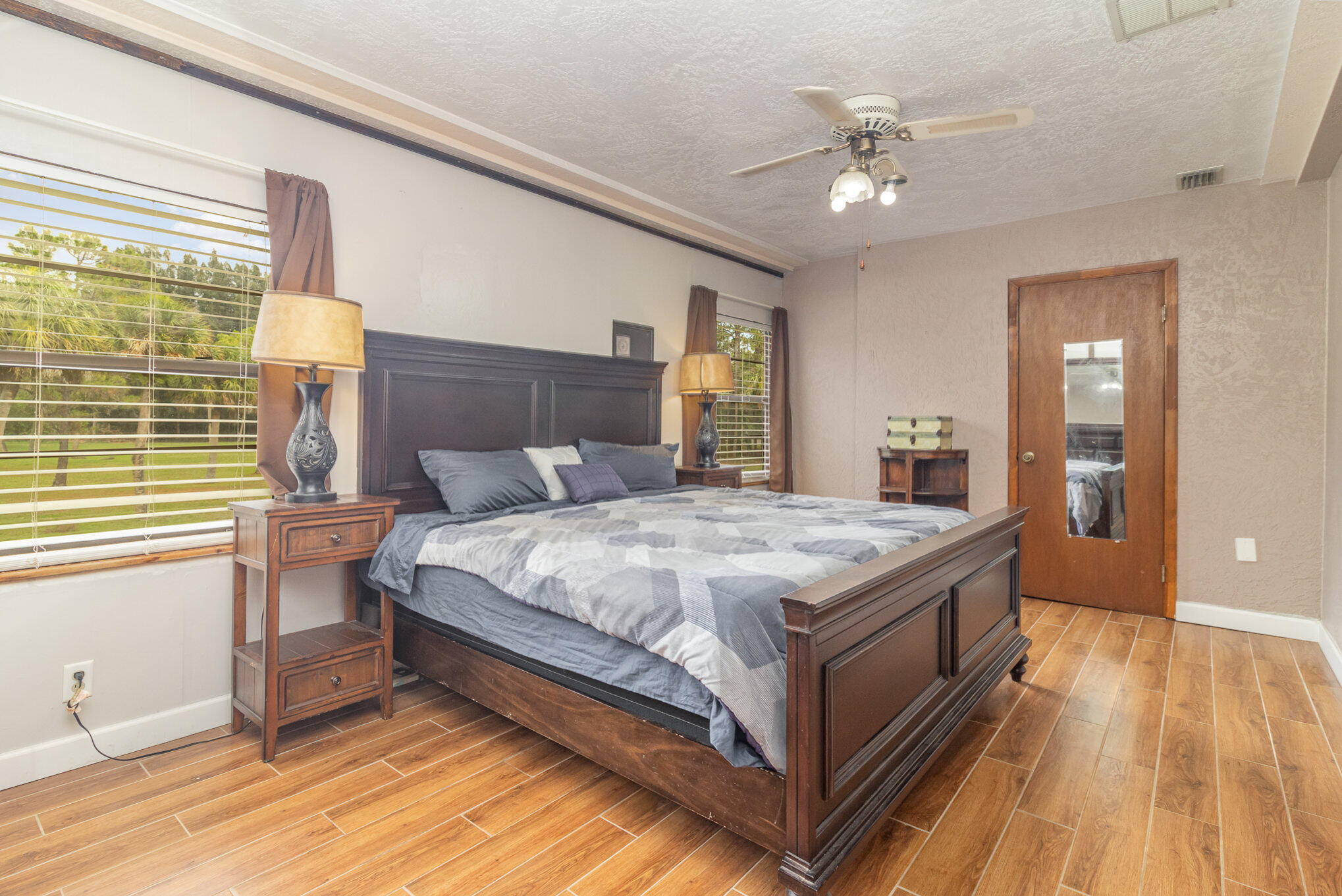 151 Greenbrier Avenue NW