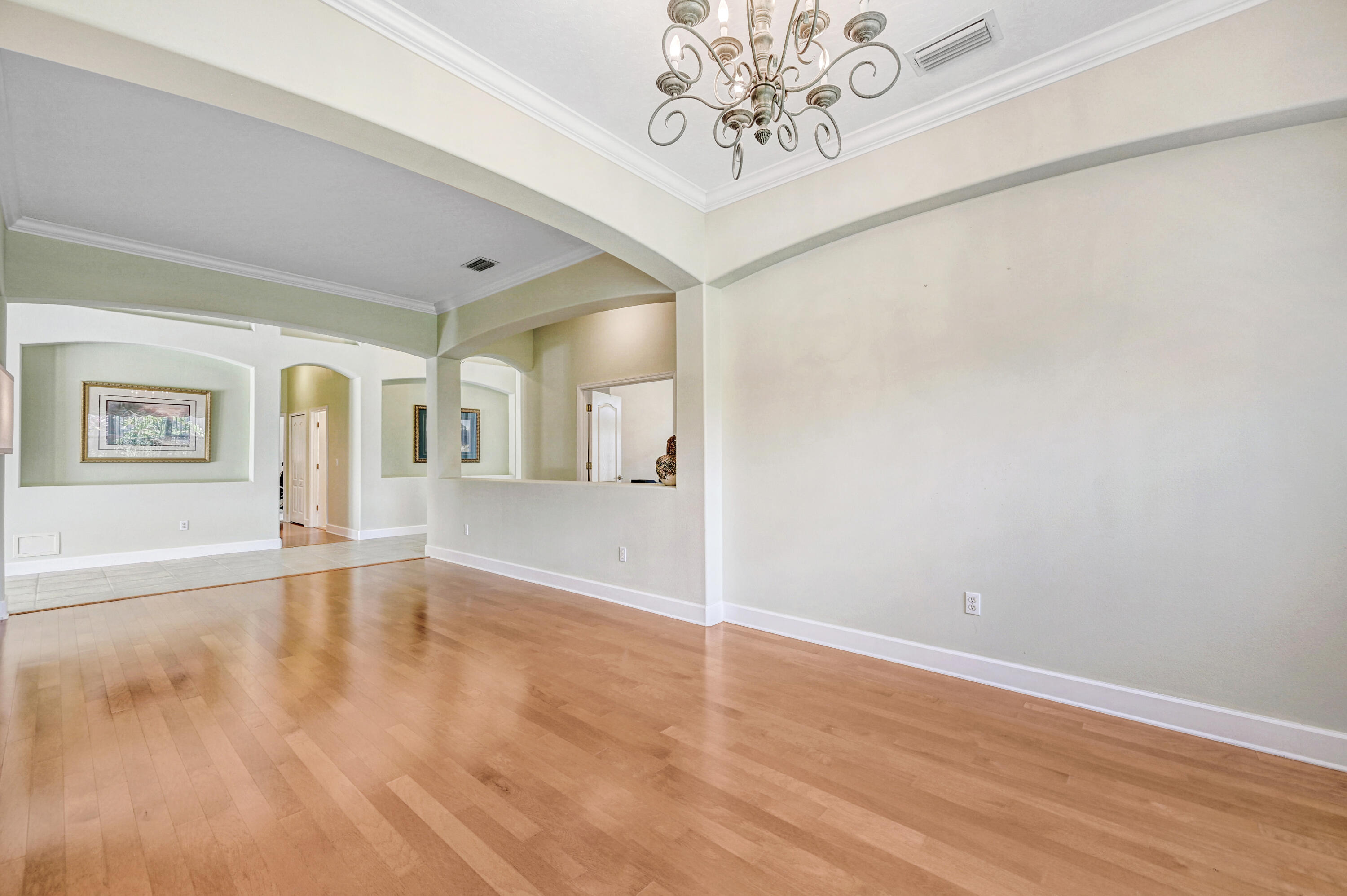 311 Sandhurst Drive