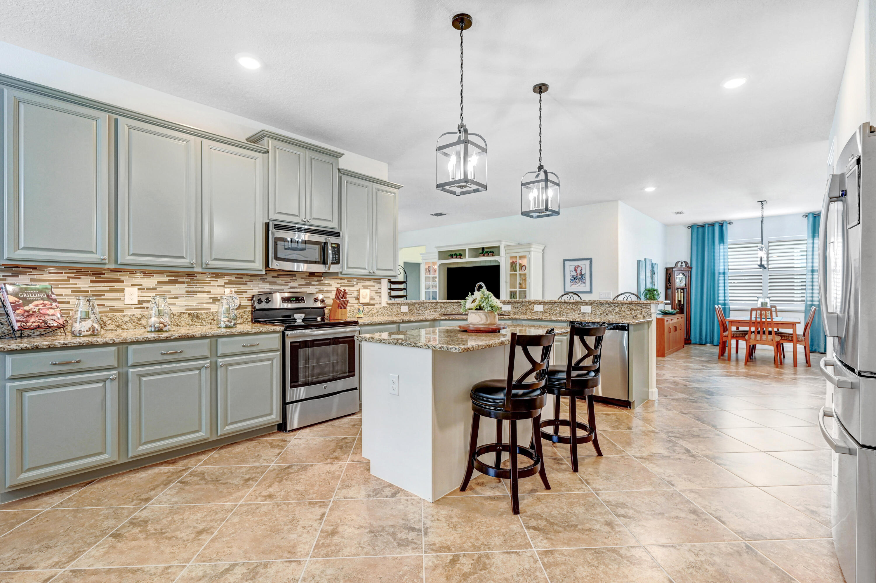 3202 Balboa Place