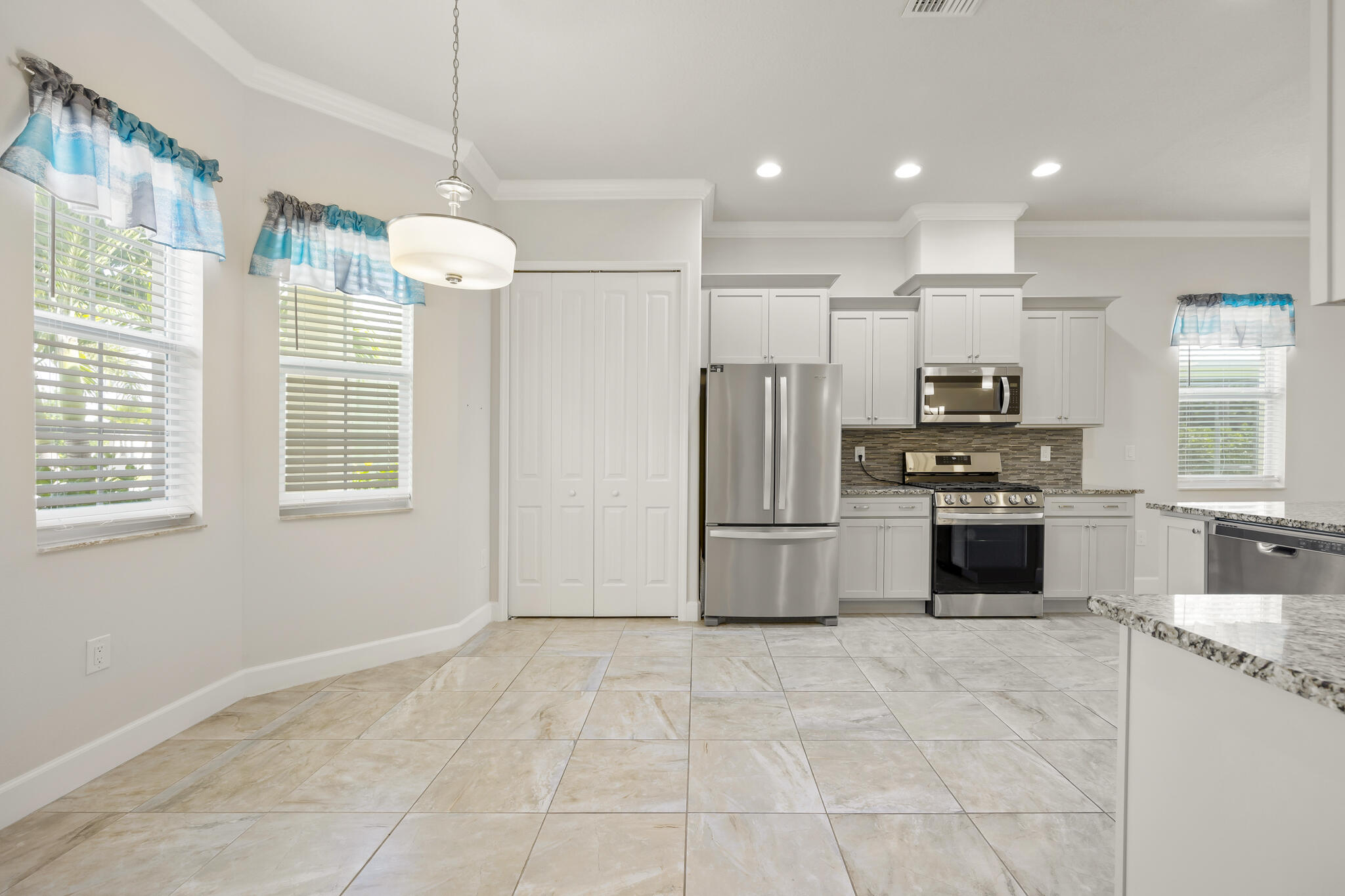 4350 Alamanda Key Drive