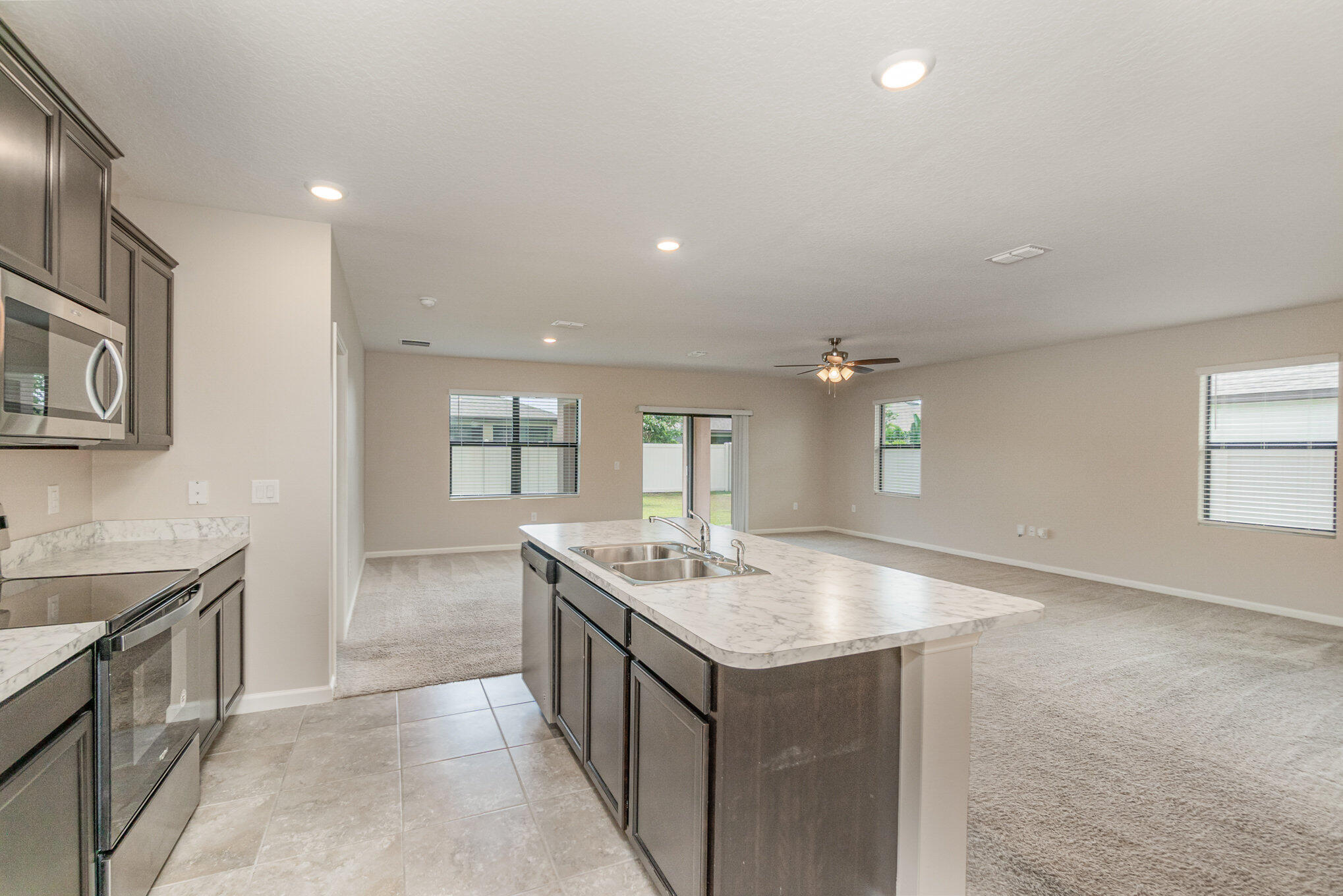 4727 Magenta Isles Drive