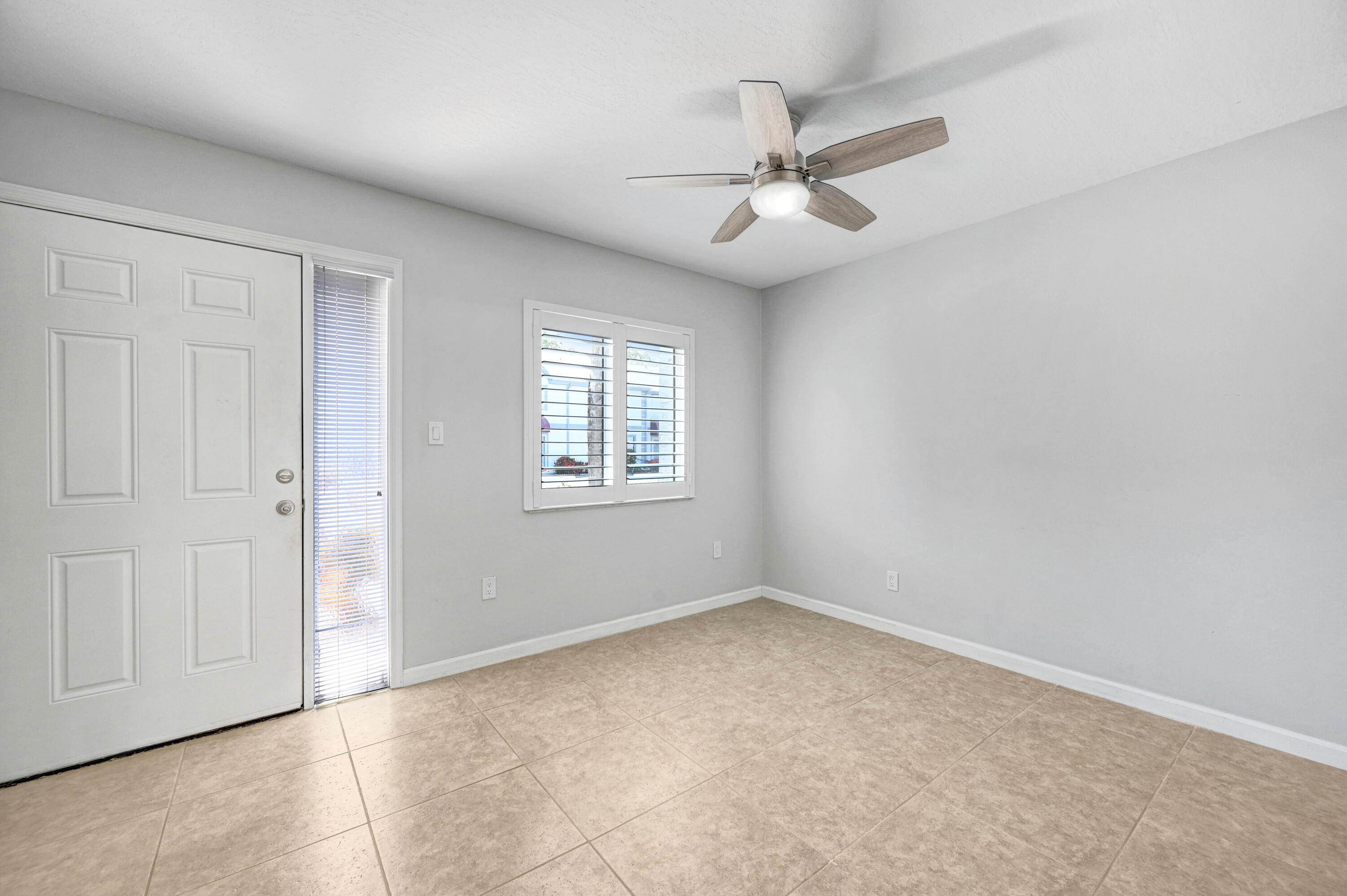 167 Seaport Boulevard, 32