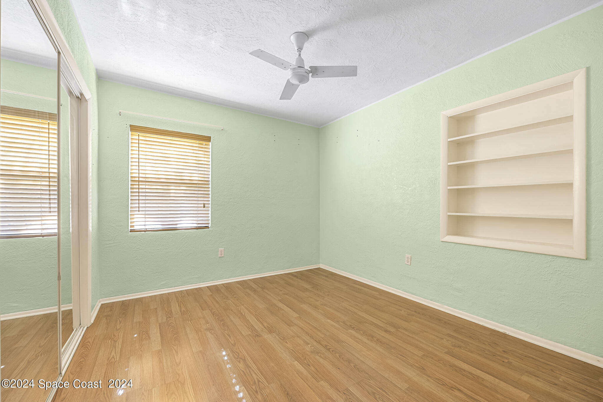 319 Howard Lane