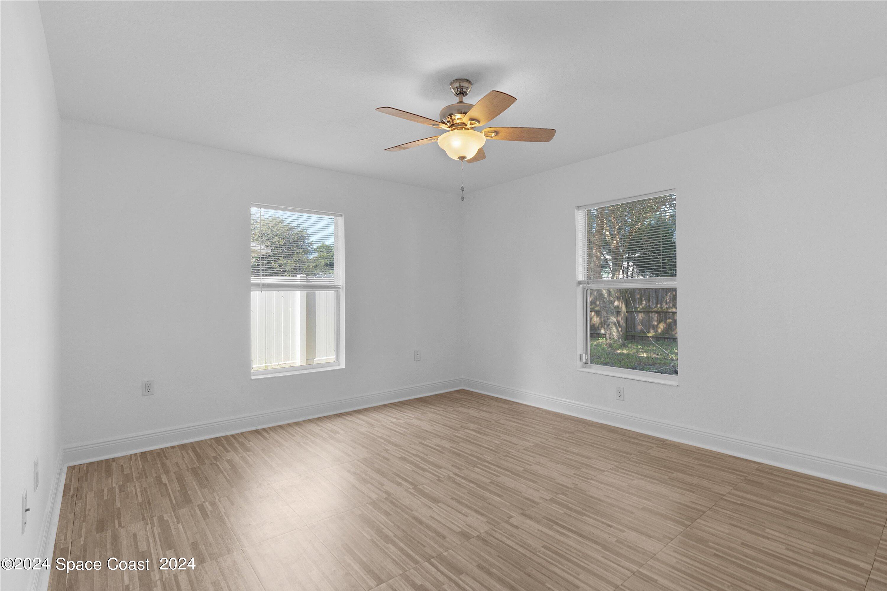 1137 Scyphers Street NE