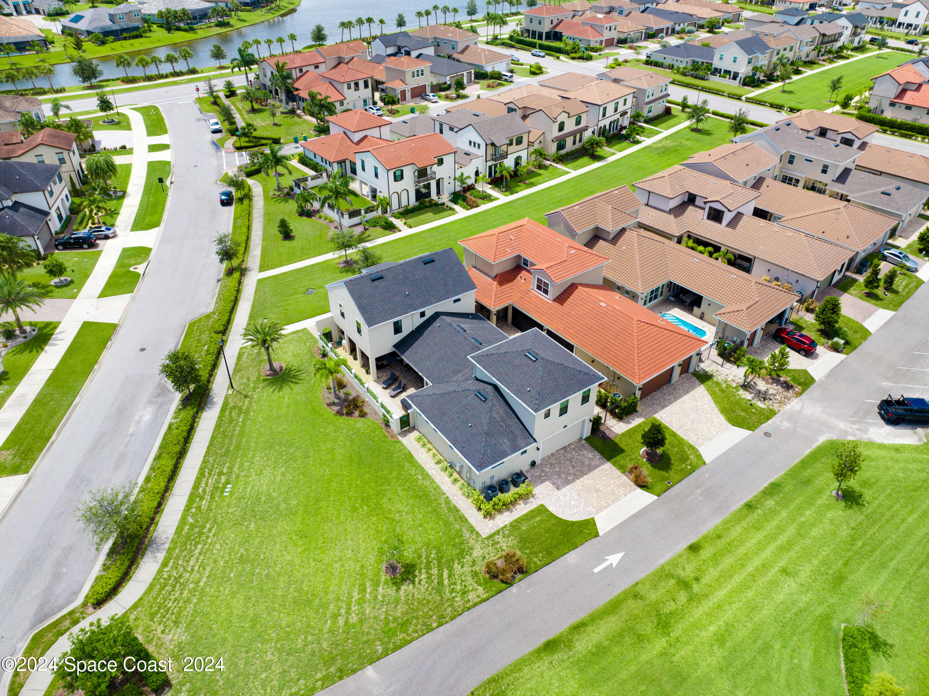 2211 Trava Lane