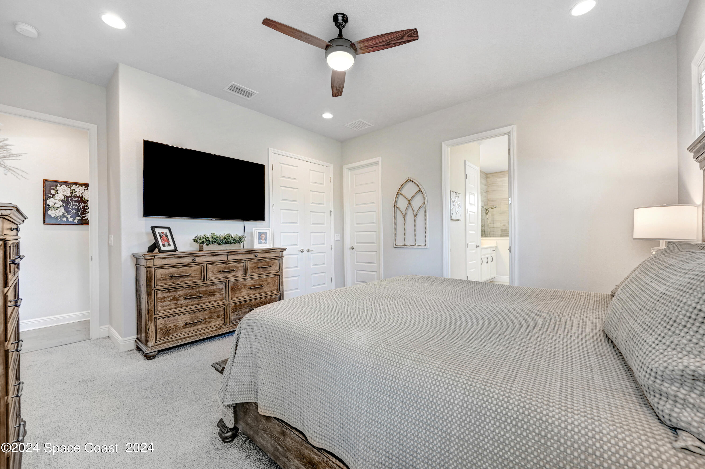 2211 Trava Lane