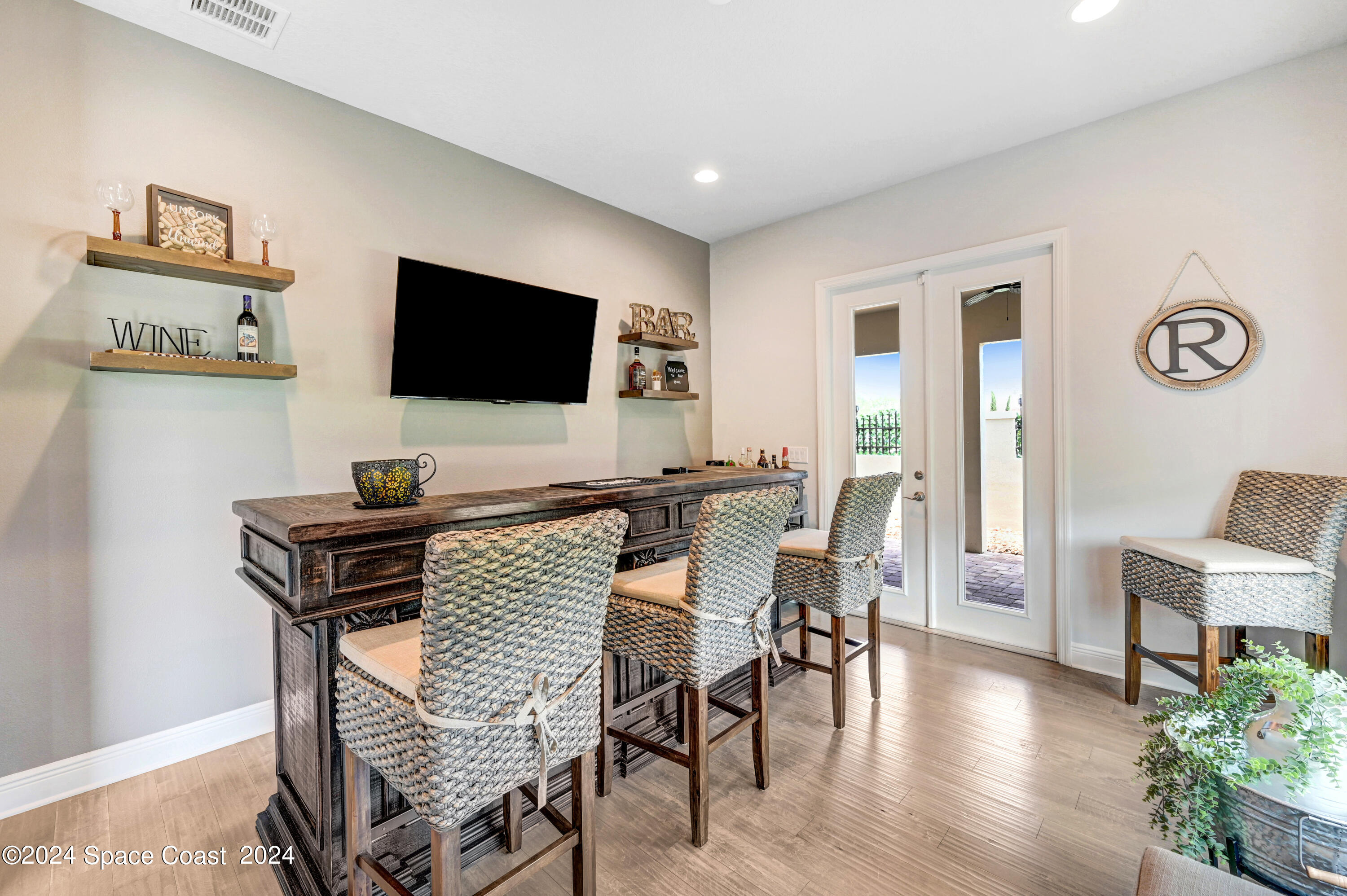 2211 Trava Lane