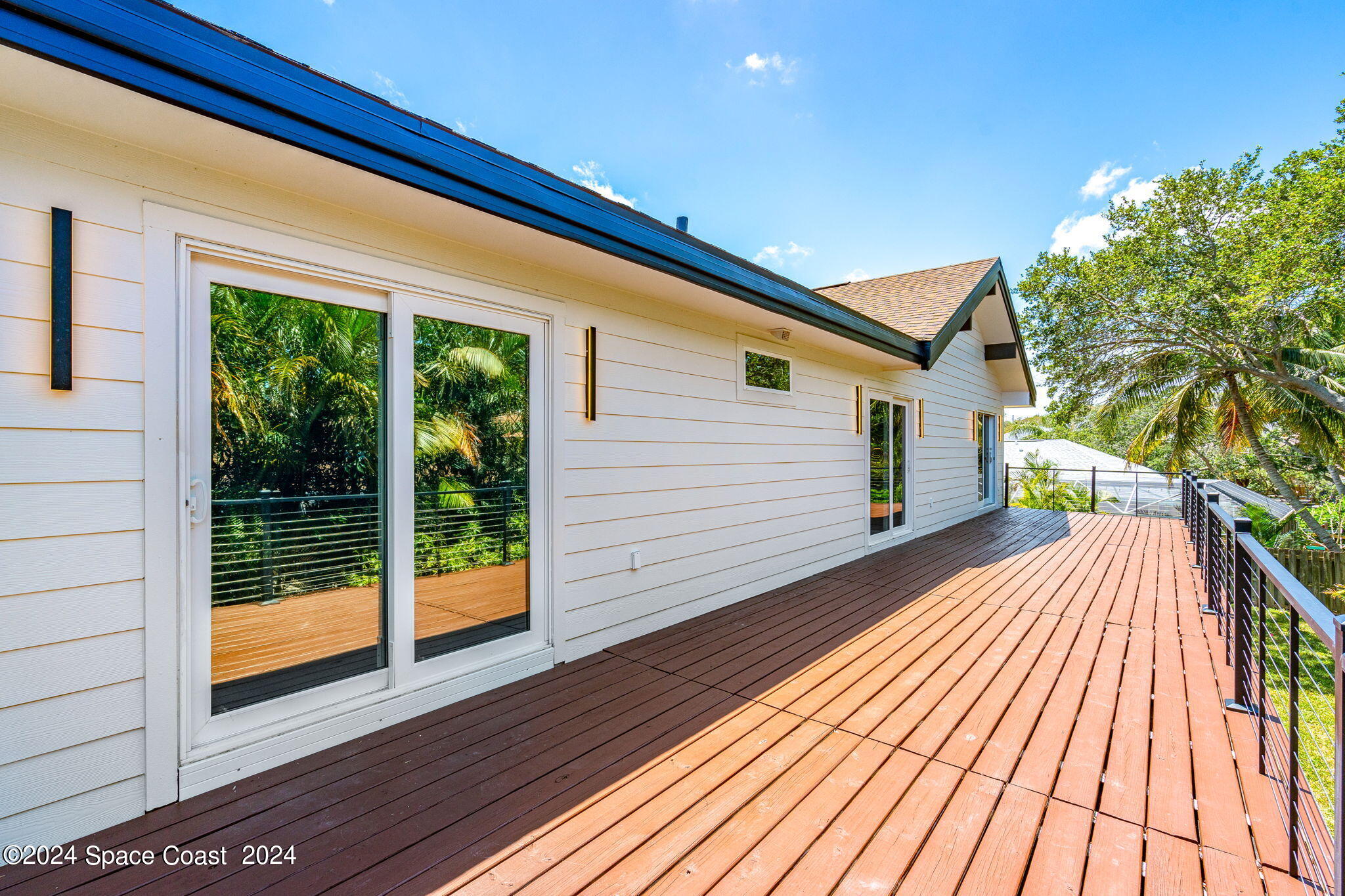 544 Hummingbird Drive