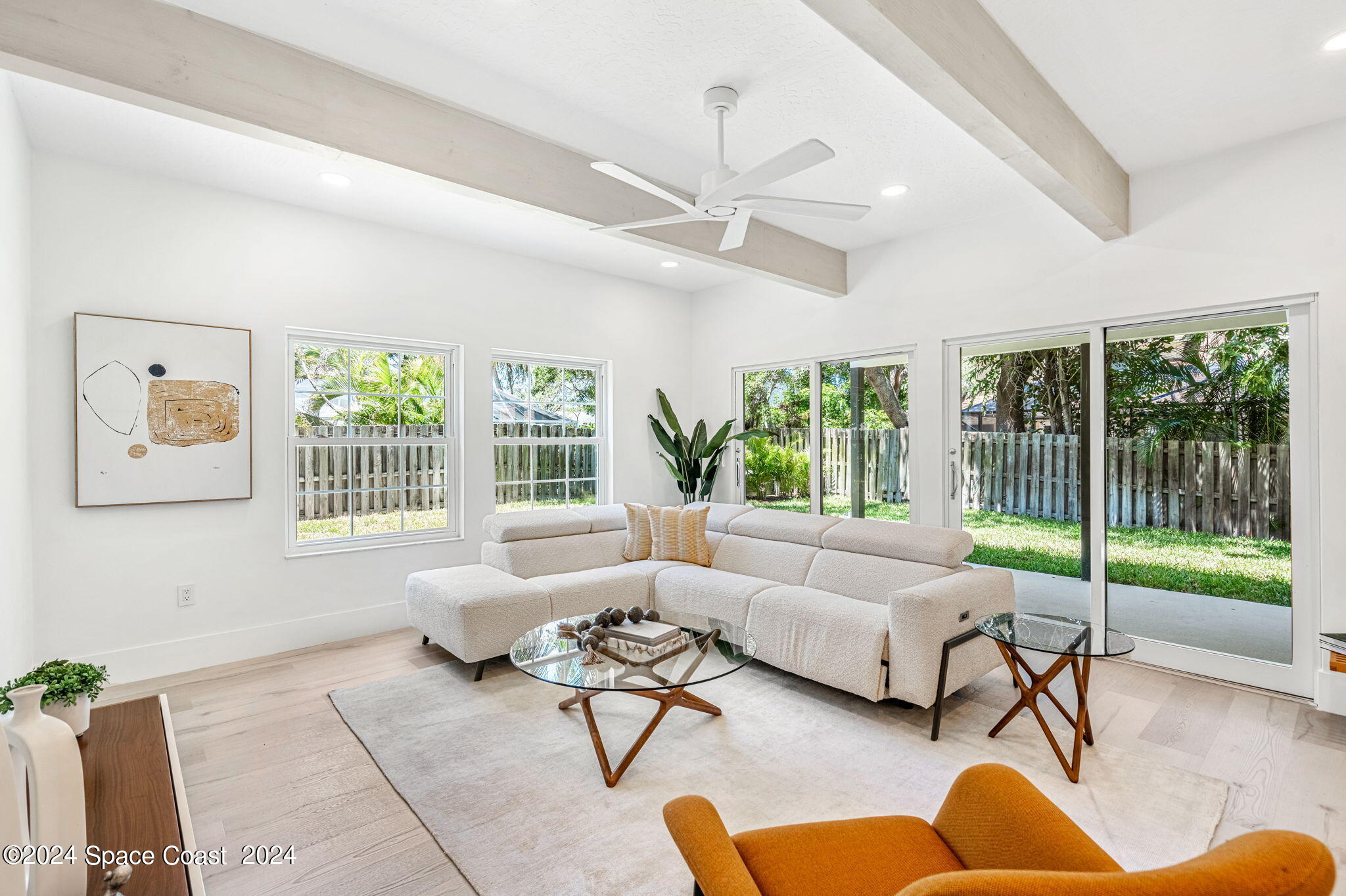 544 Hummingbird Drive