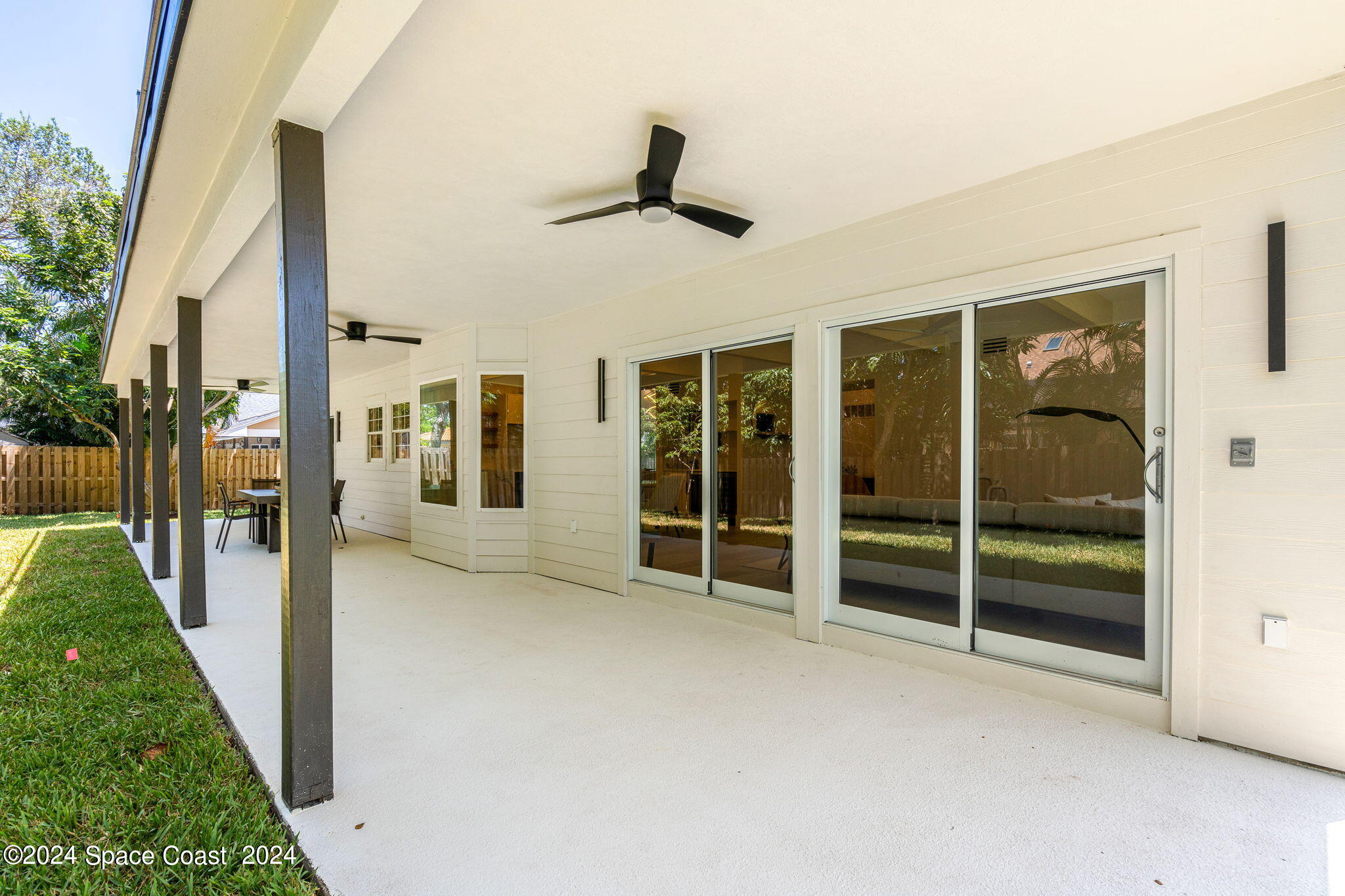 544 Hummingbird Drive
