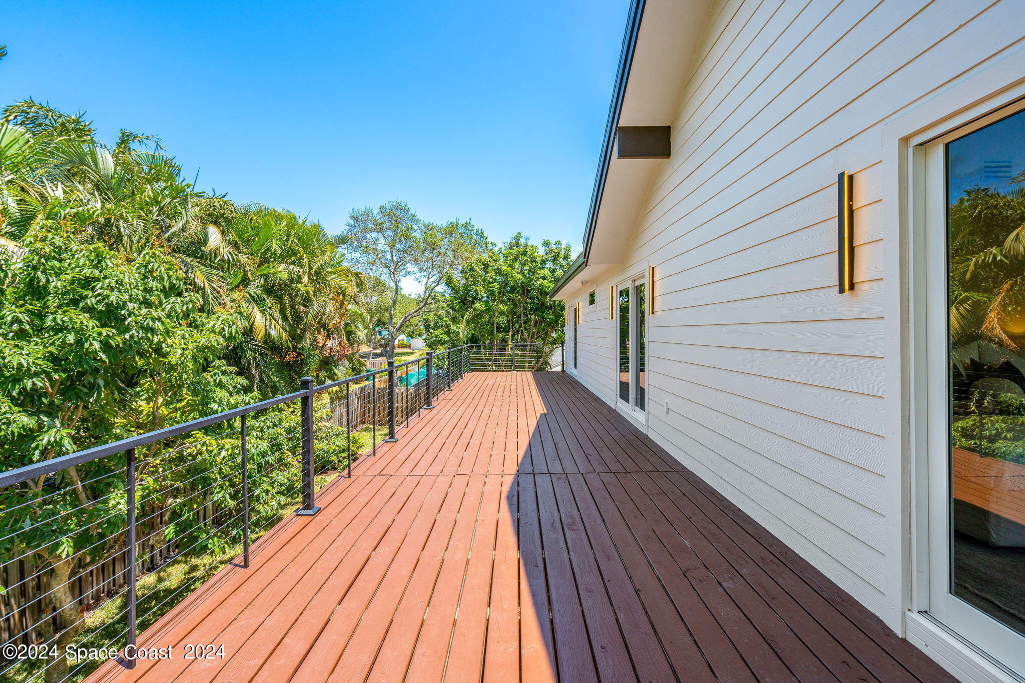 544 Hummingbird Drive