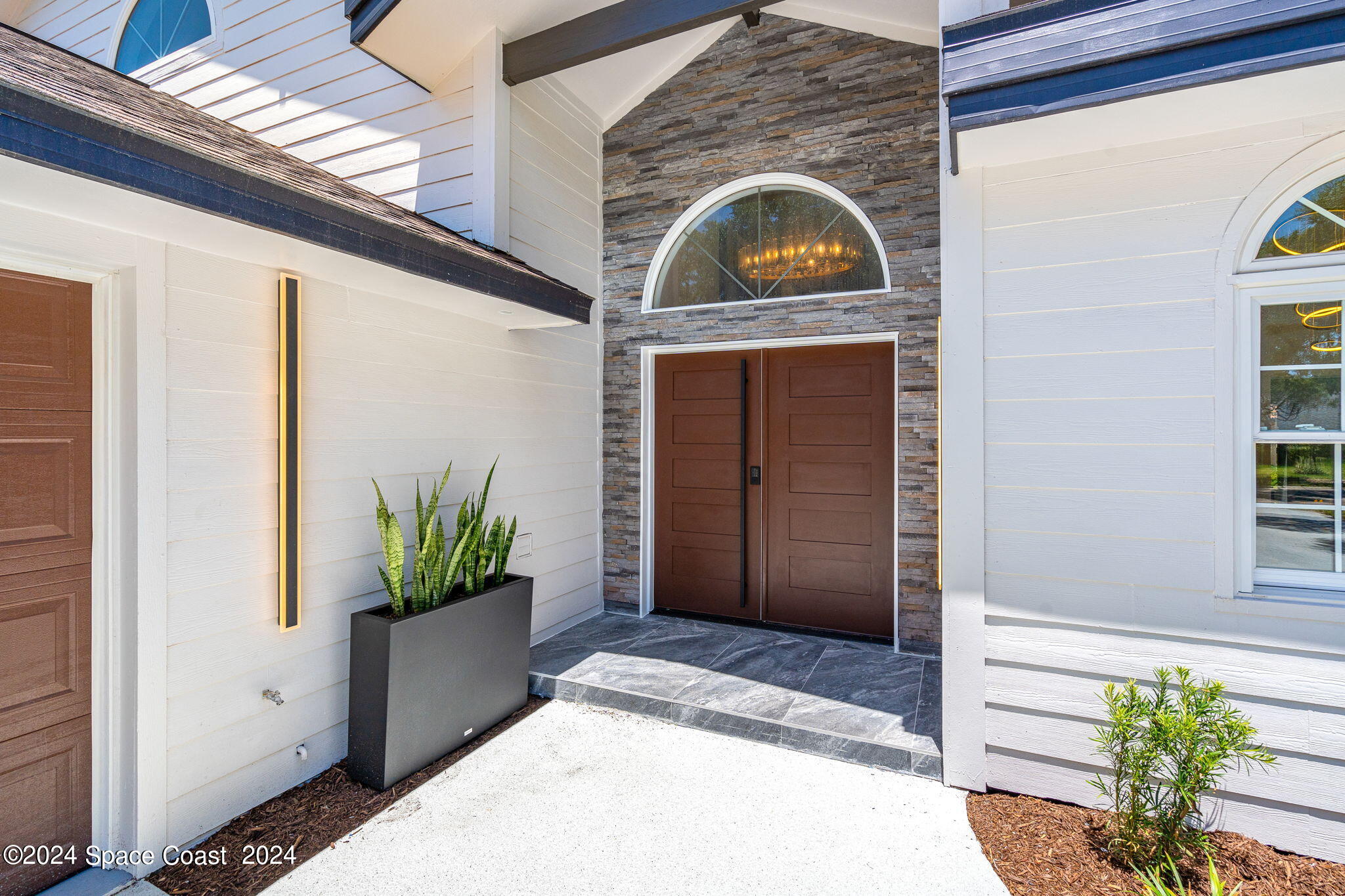 544 Hummingbird Drive