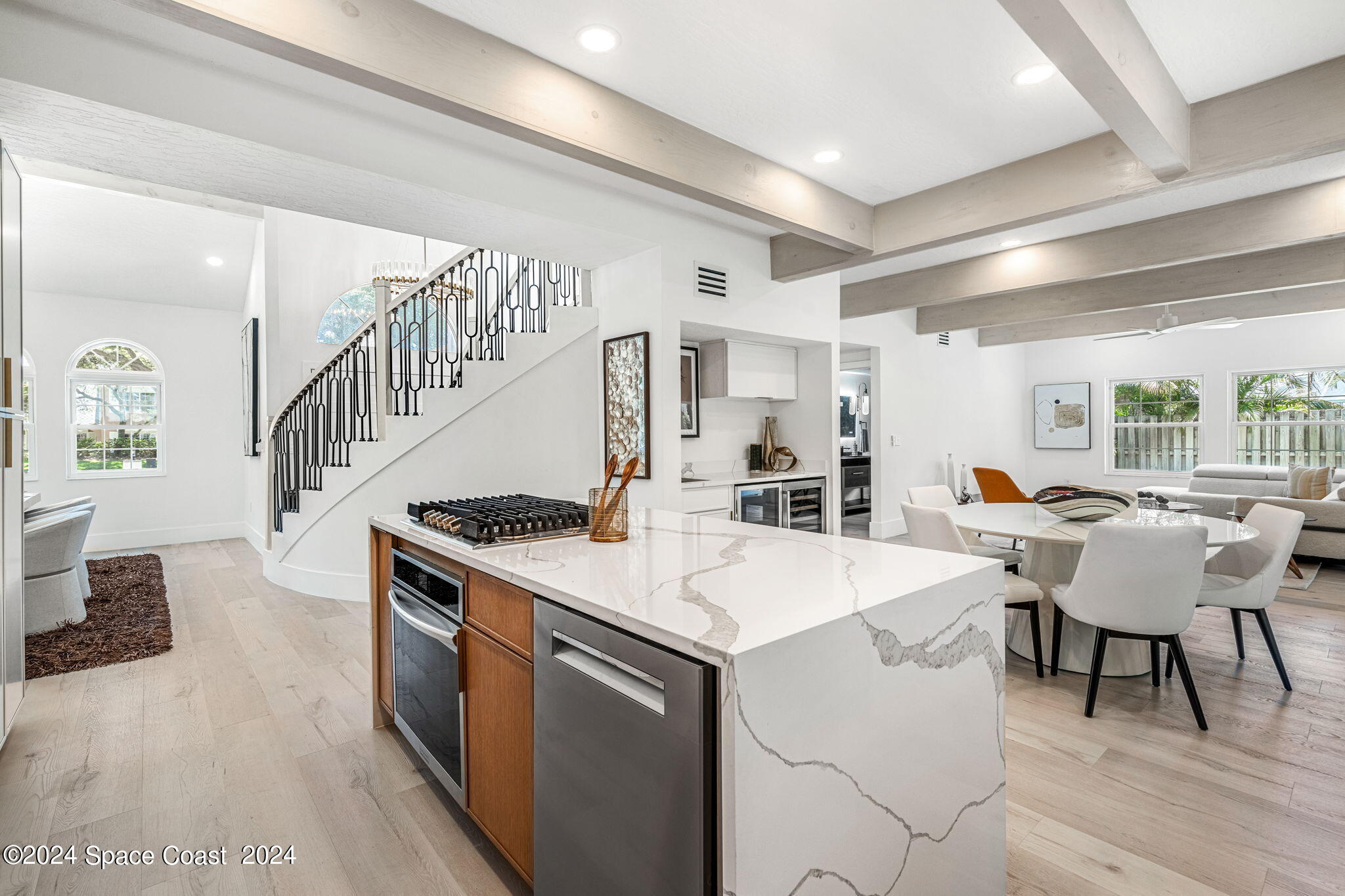 544 Hummingbird Drive