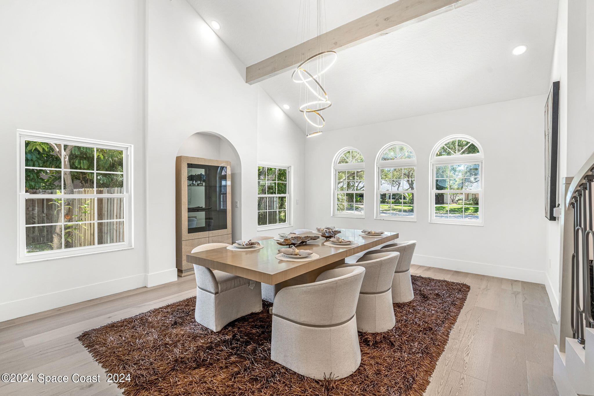 544 Hummingbird Drive