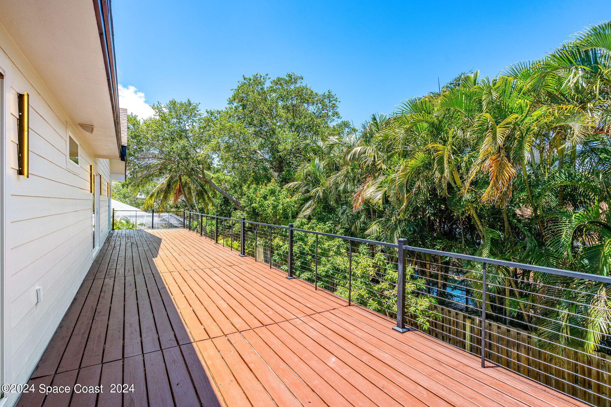 544 Hummingbird Drive