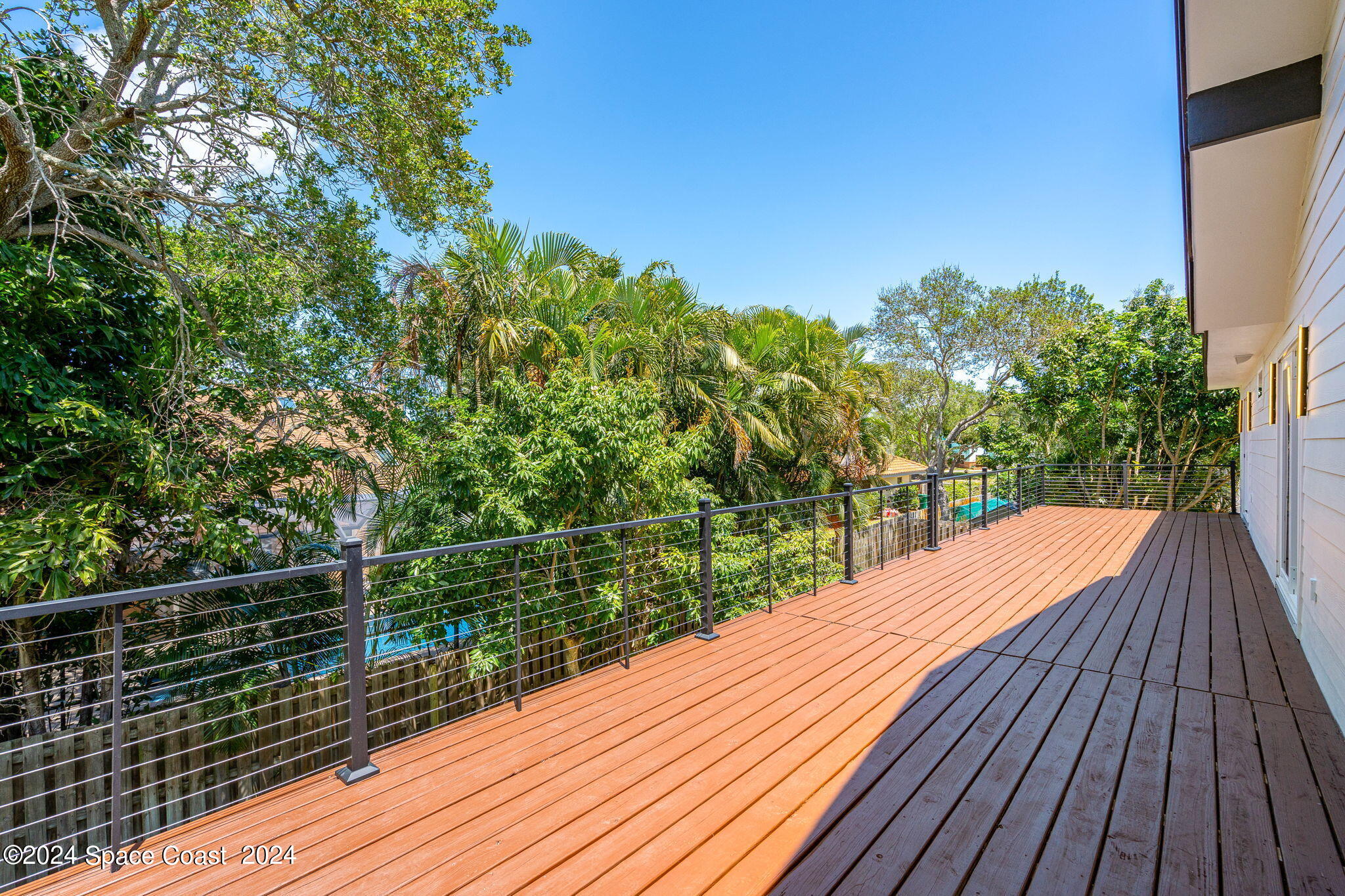 544 Hummingbird Drive