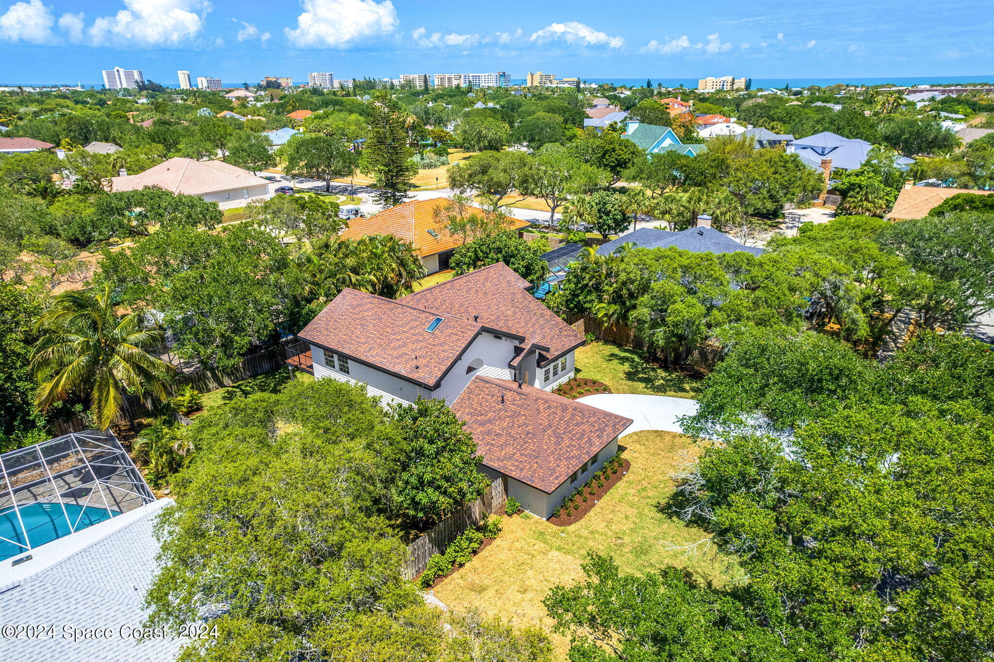 544 Hummingbird Drive