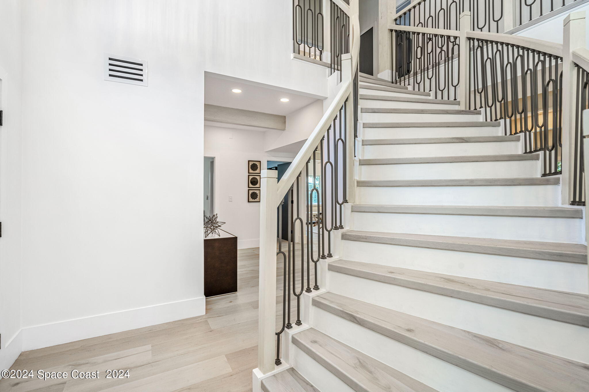 544 Hummingbird Drive