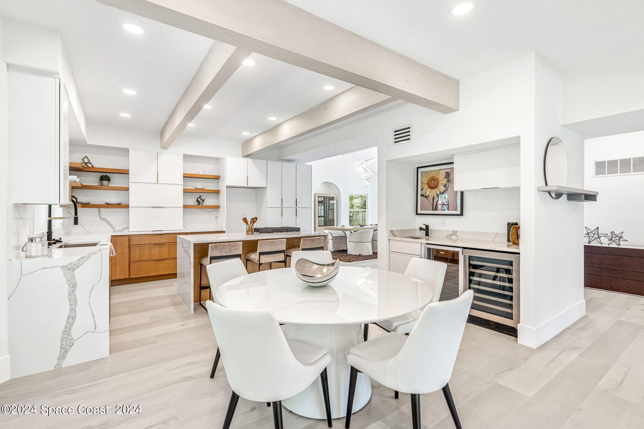 544 Hummingbird Drive