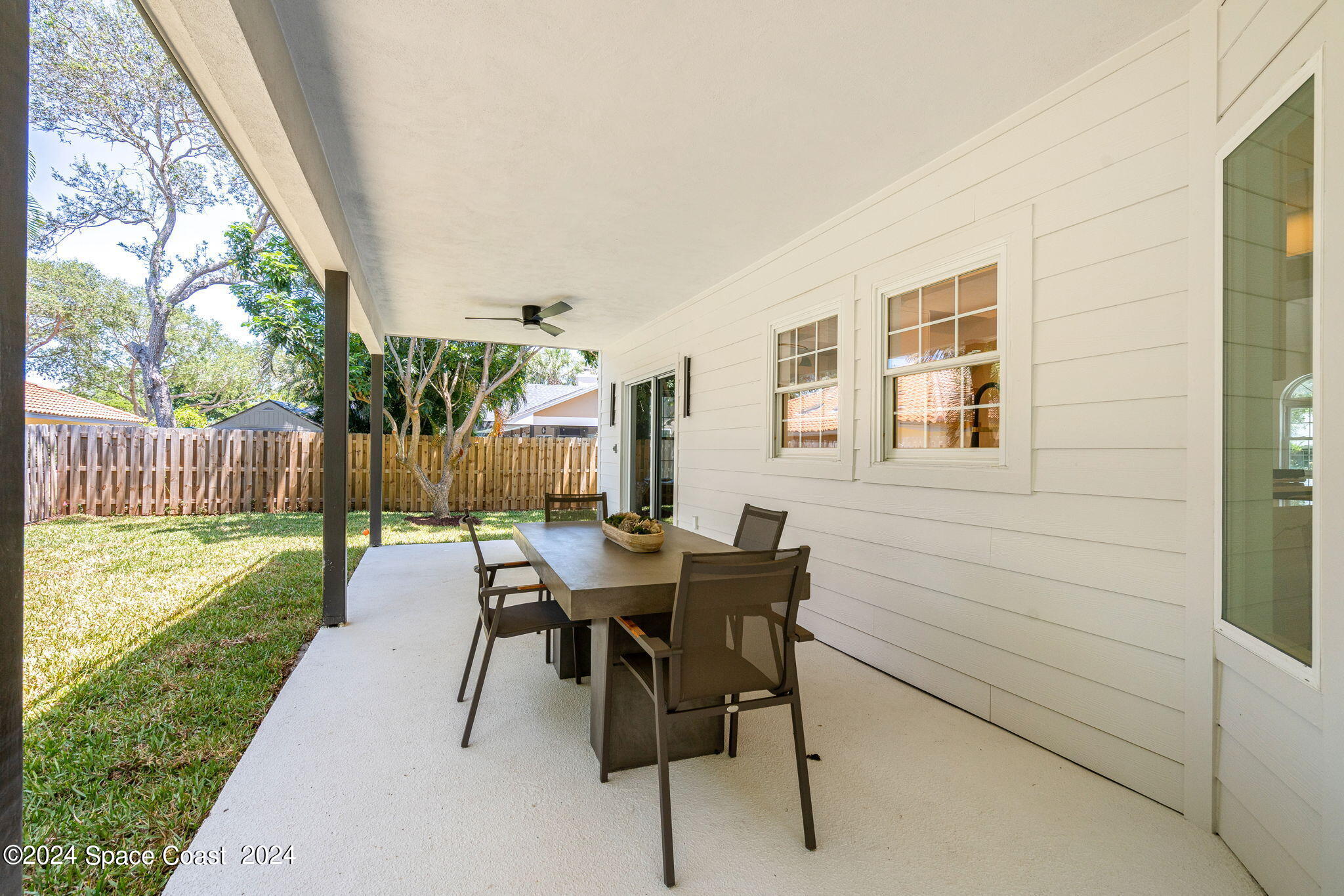 544 Hummingbird Drive