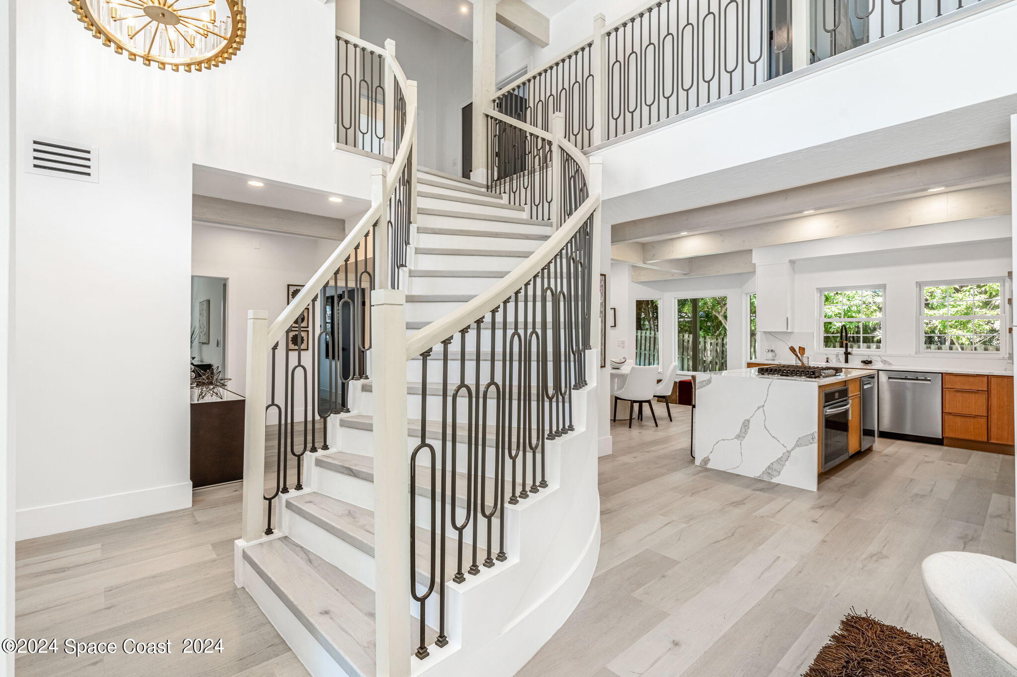 544 Hummingbird Drive