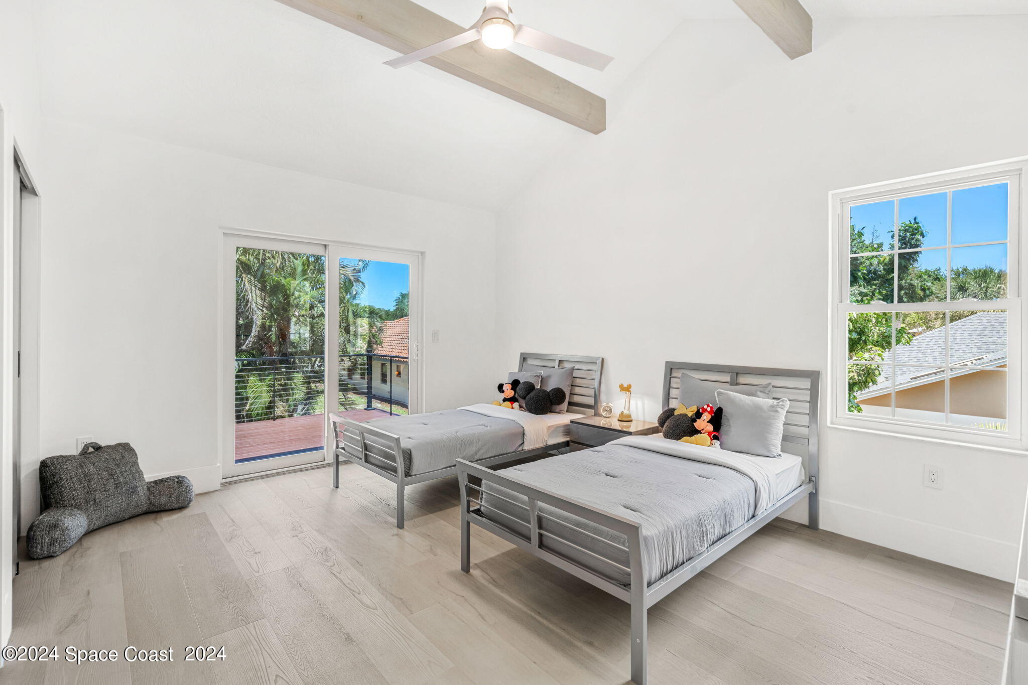 544 Hummingbird Drive