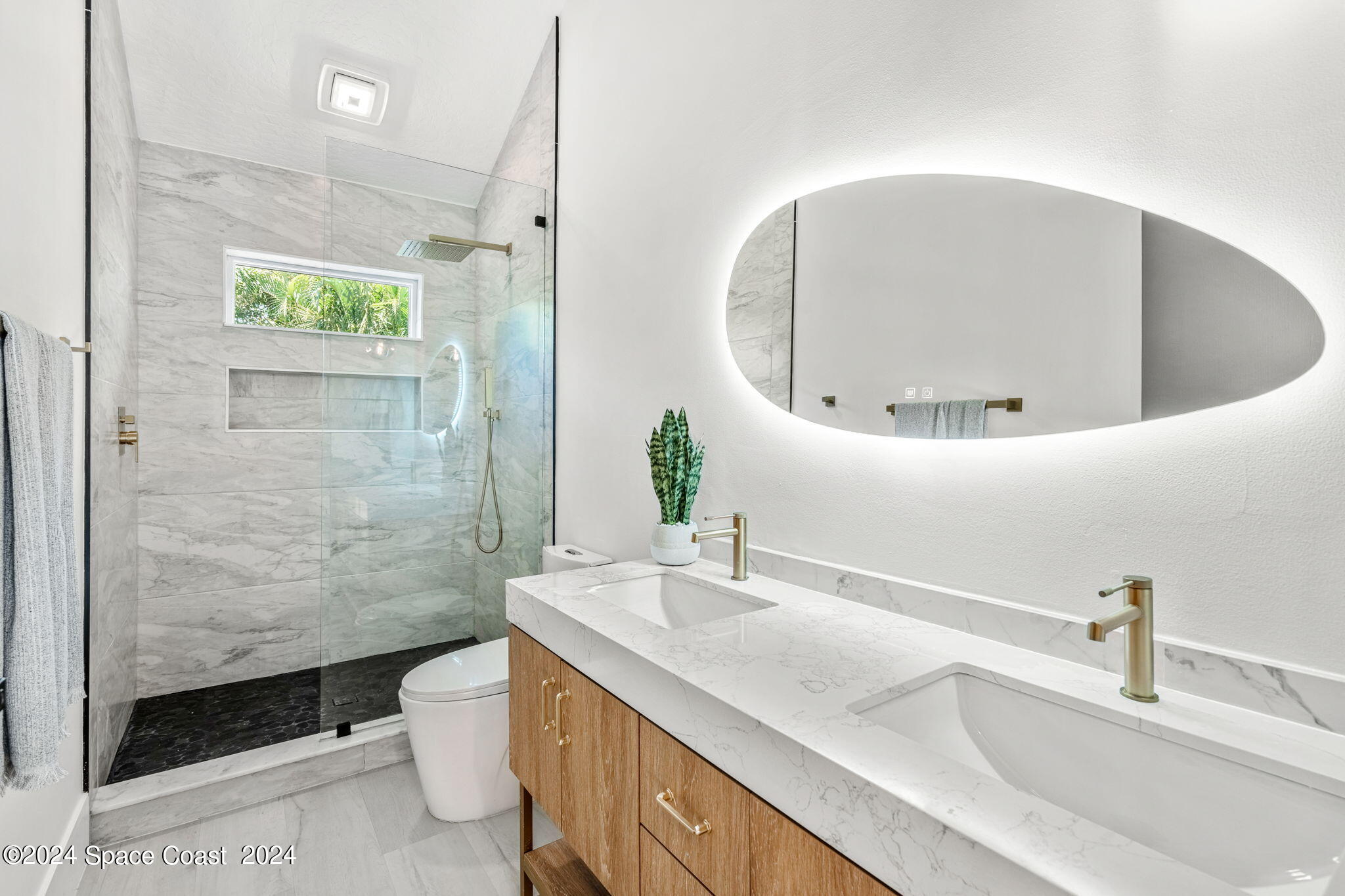 544 Hummingbird Drive