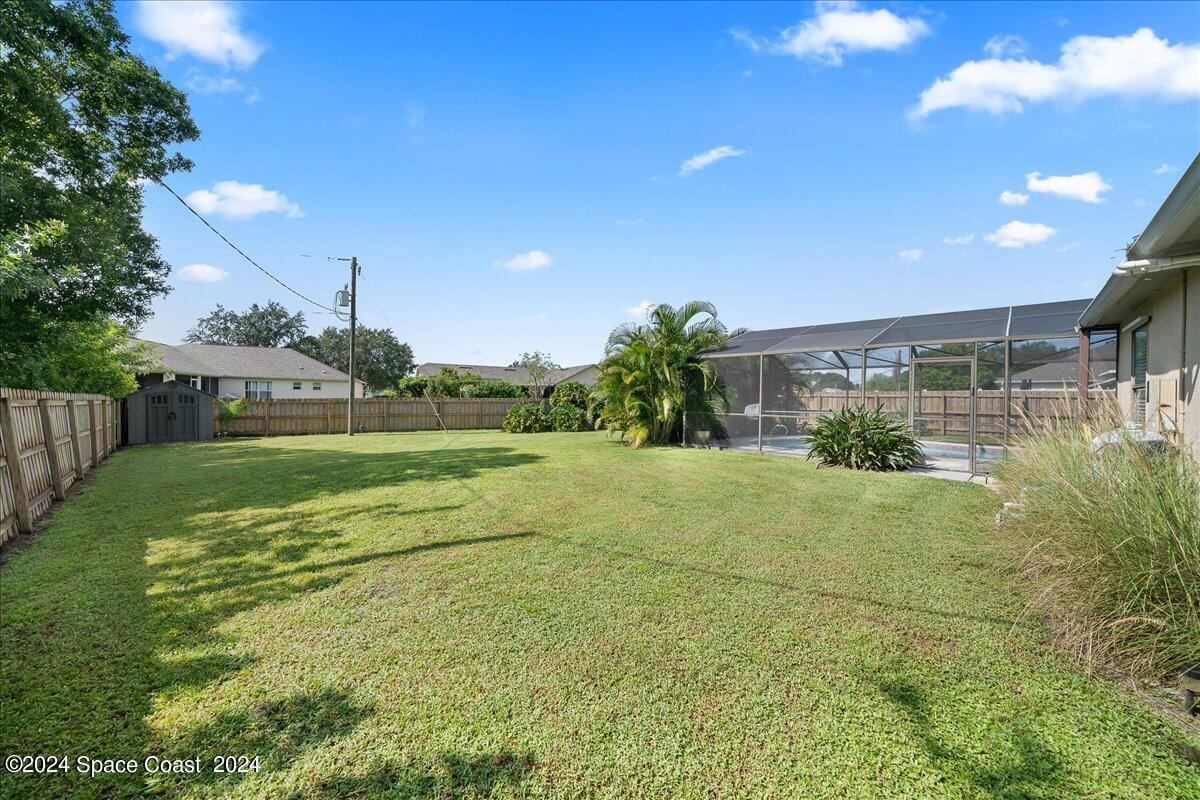 458 Sauders Road SE