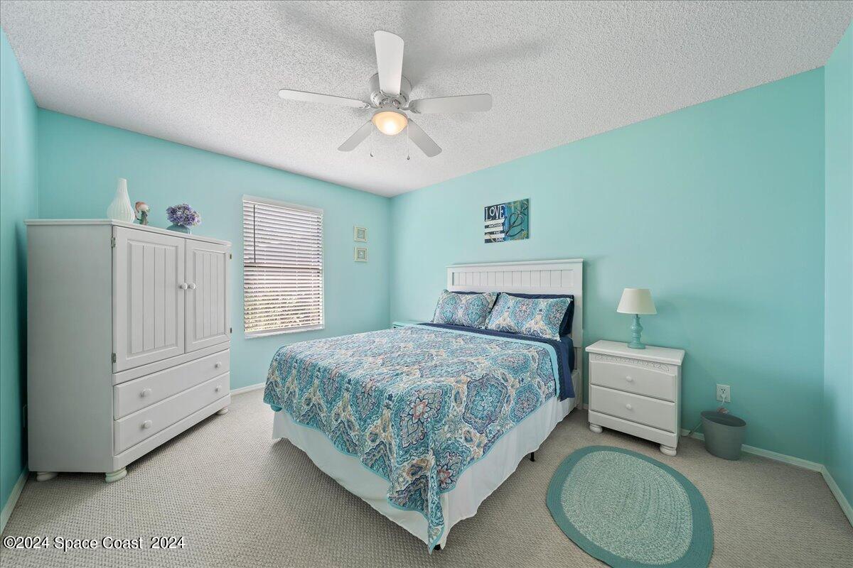 458 Sauders Road SE