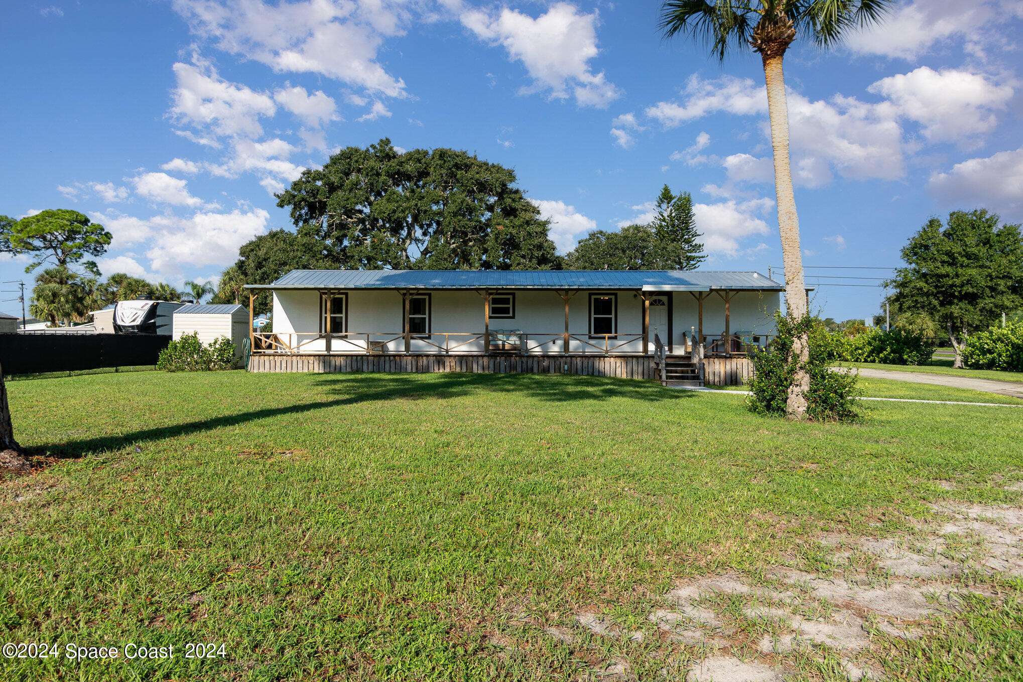 8110 Pine Ridge Trail