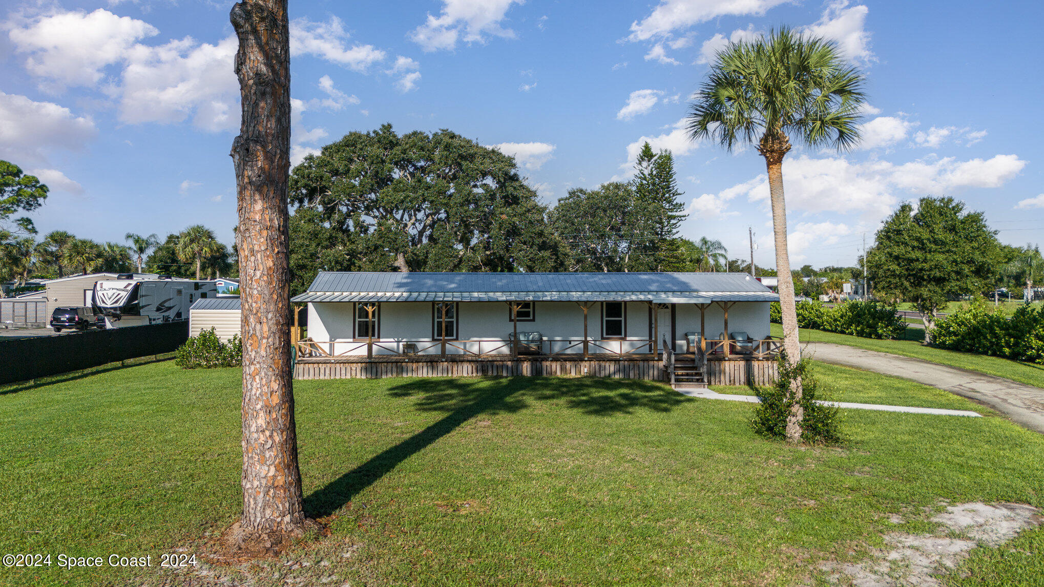 8110 Pine Ridge Trail