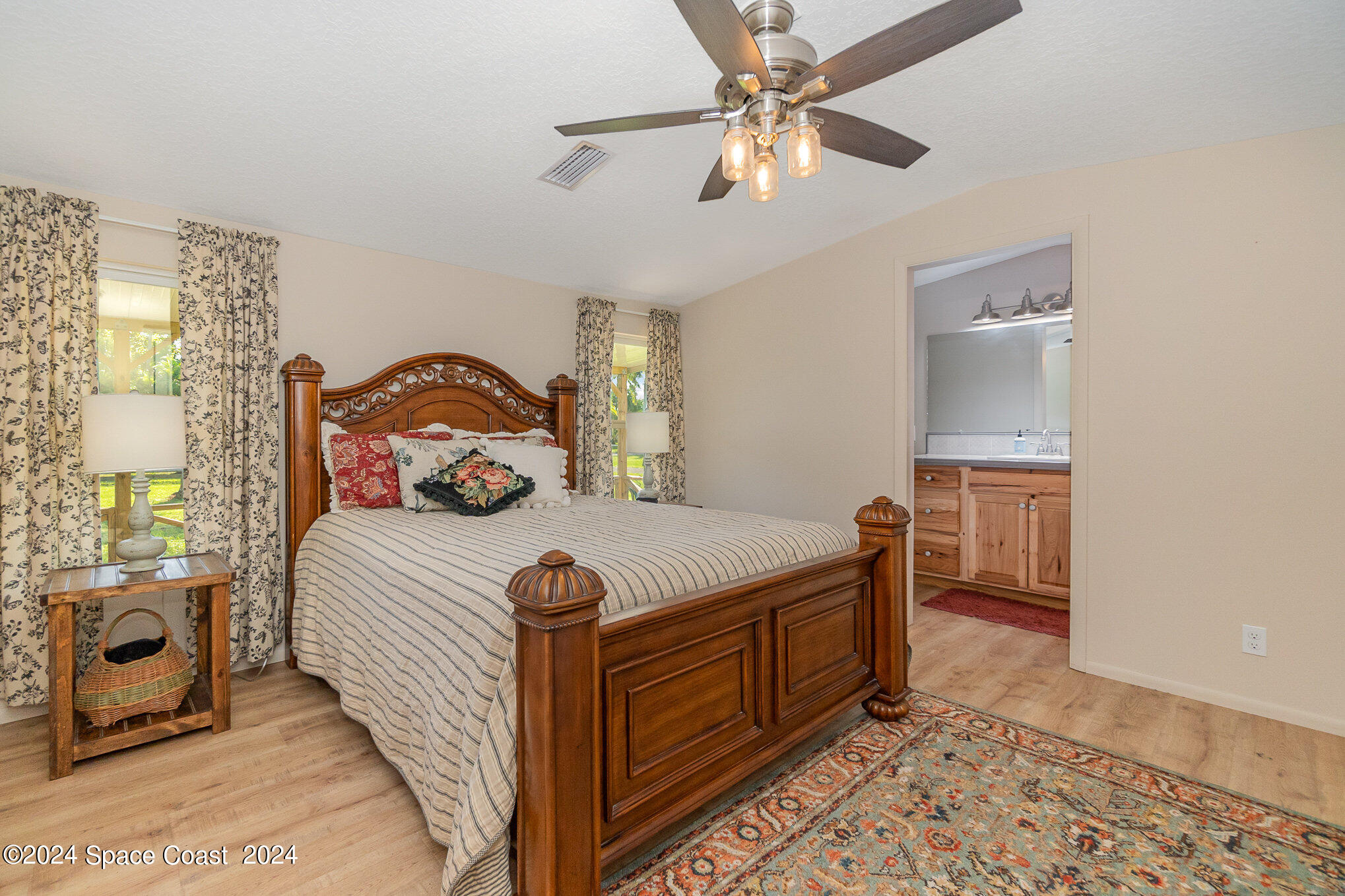 8110 Pine Ridge Trail