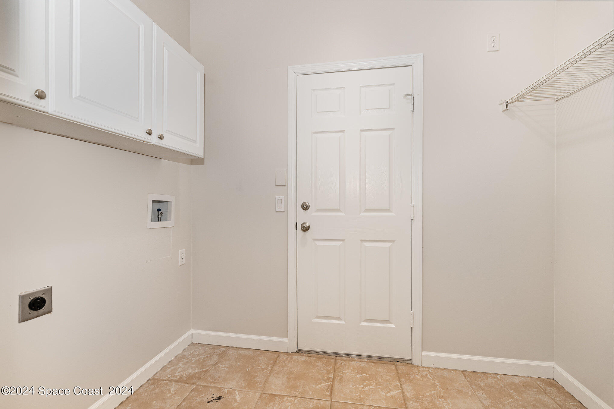 343 Gardendale Circle SE