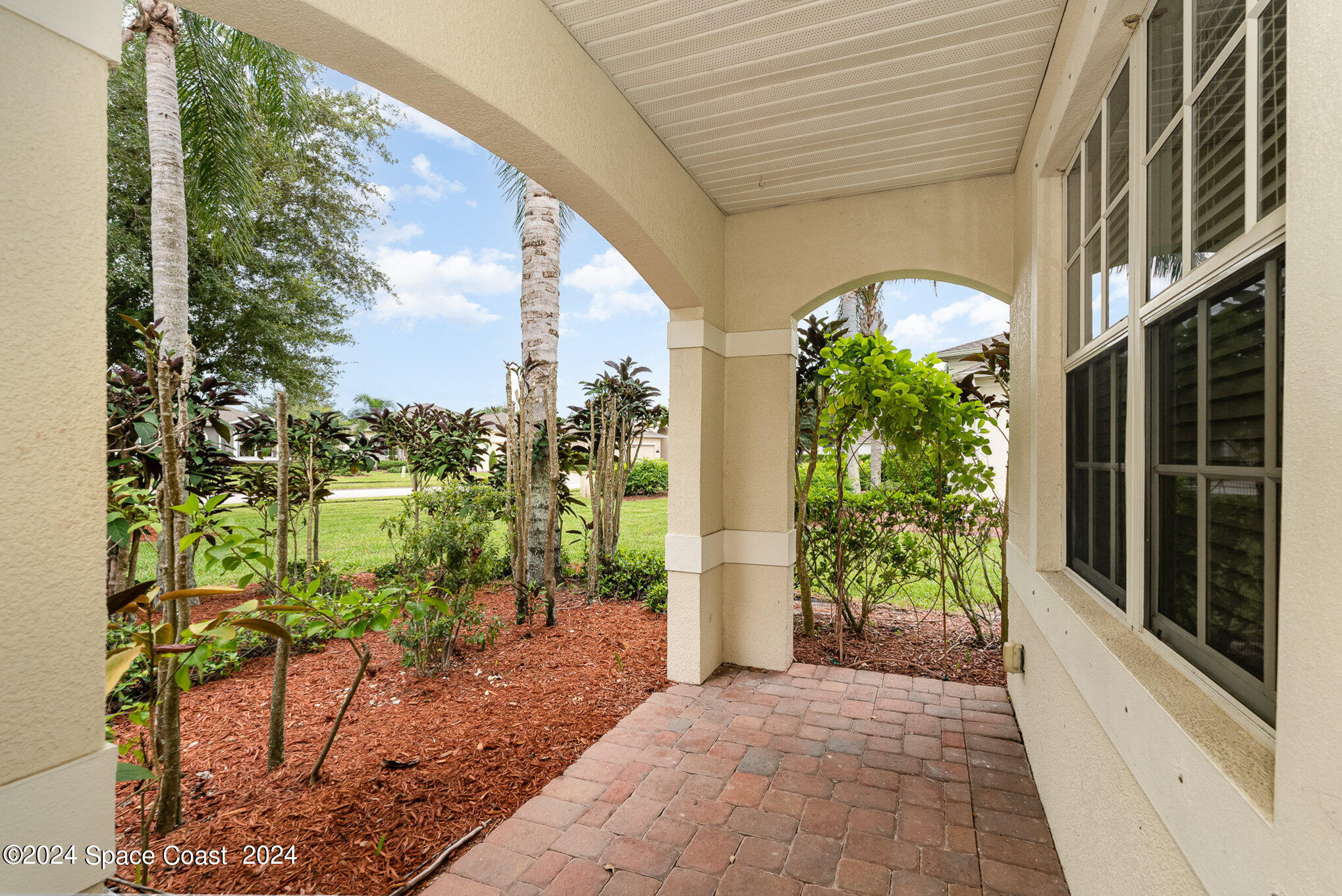 343 Gardendale Circle SE
