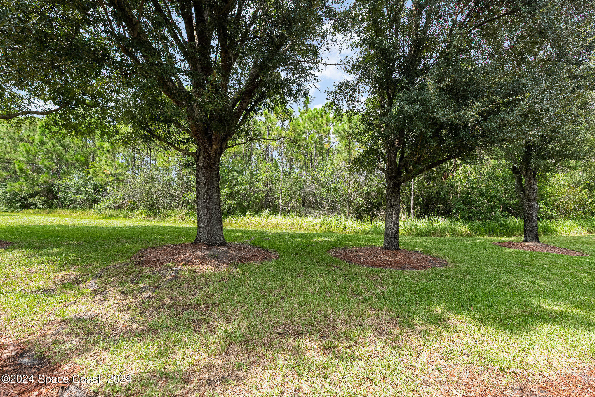 343 Gardendale Circle SE