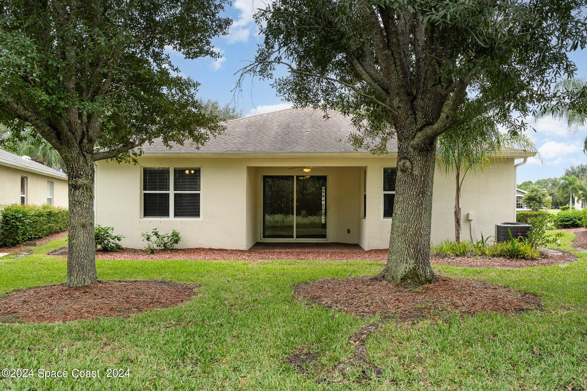 343 Gardendale Circle SE