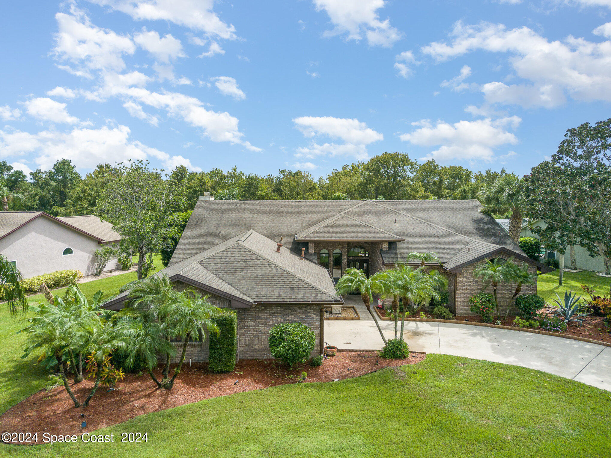 1042 Spanish Wells Drive