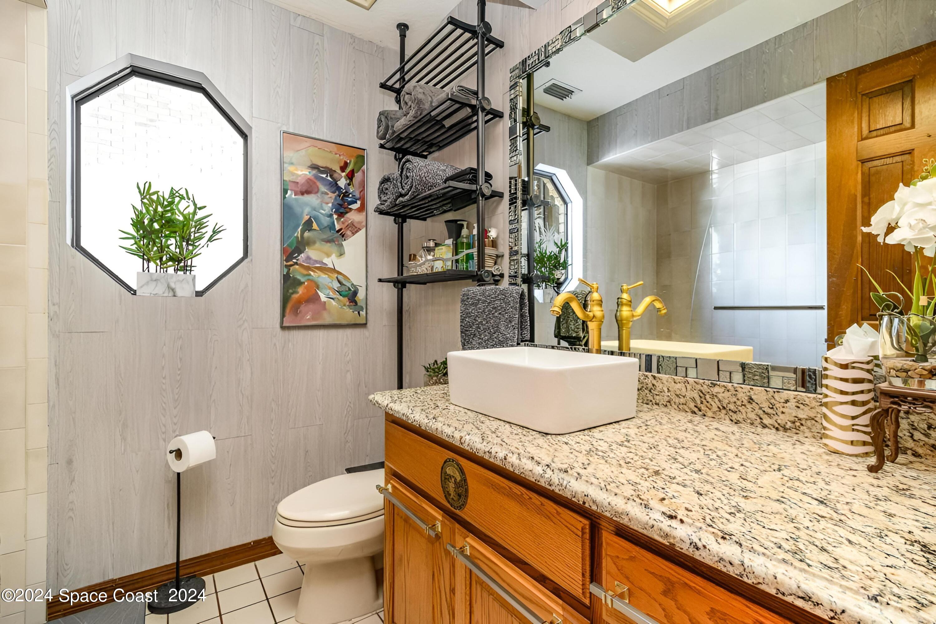 1042 Spanish Wells Drive