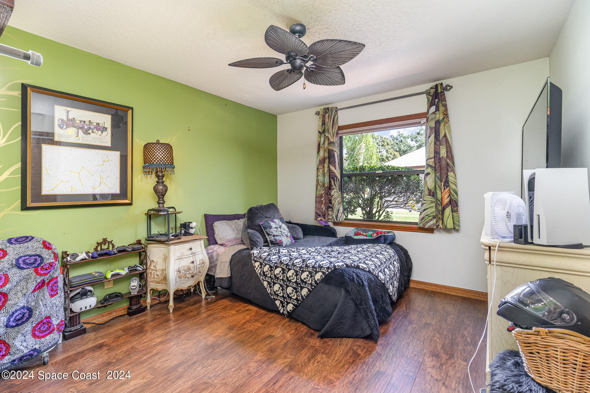 1042 Spanish Wells Drive