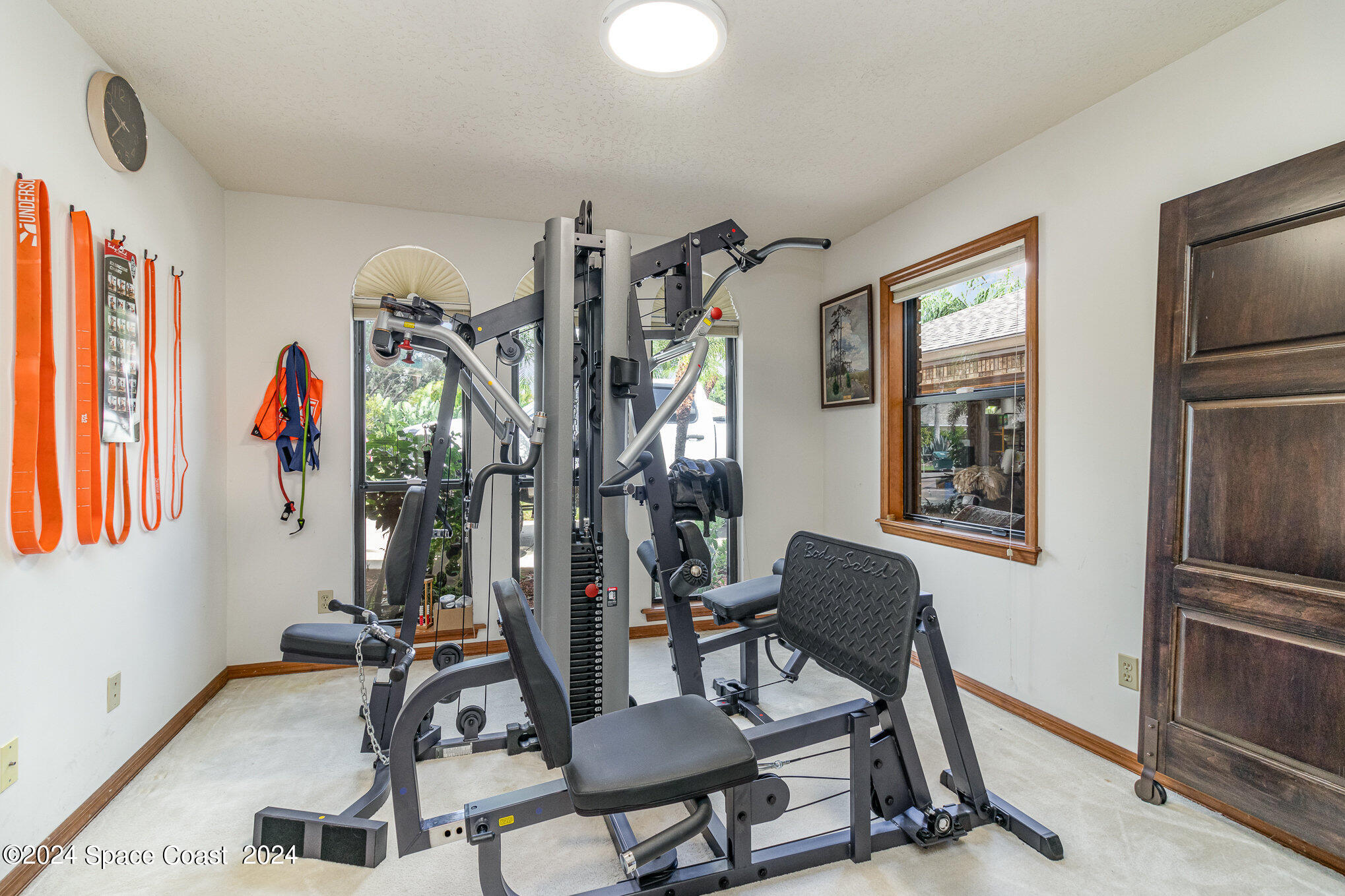 1042 Spanish Wells Drive