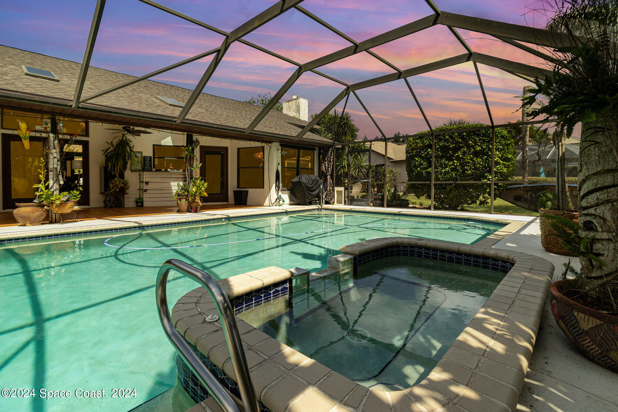 1042 Spanish Wells Drive
